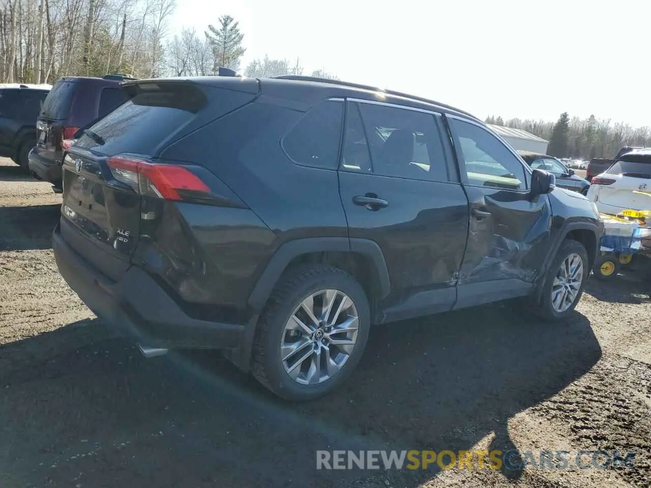 3 Фотография поврежденного автомобиля 2T3R1RFV0PC387118 TOYOTA RAV4 2023