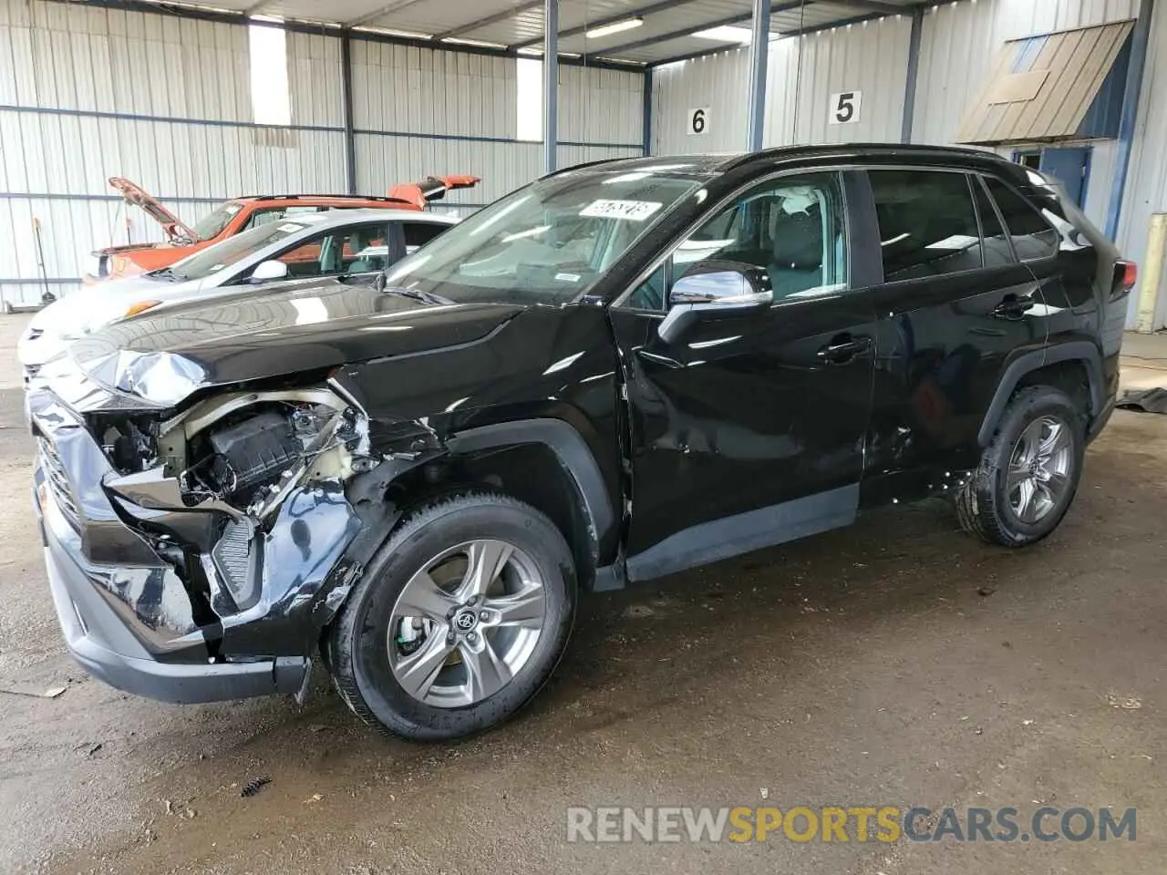 1 Photograph of a damaged car 2T3RWRFV3PW183316 TOYOTA RAV4 2023