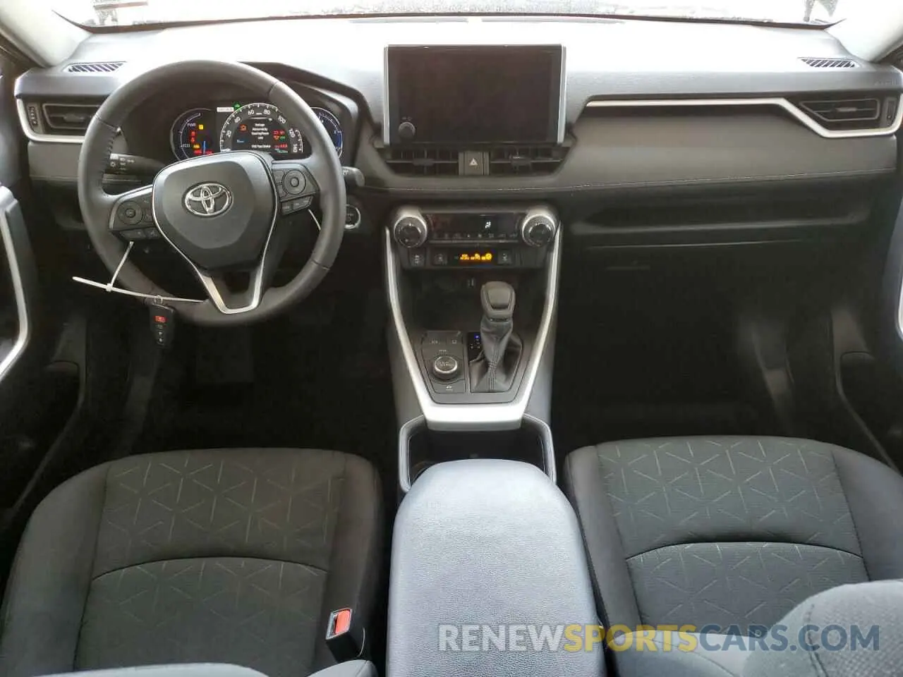 8 Photograph of a damaged car 2T3RWRFV3PW183316 TOYOTA RAV4 2023
