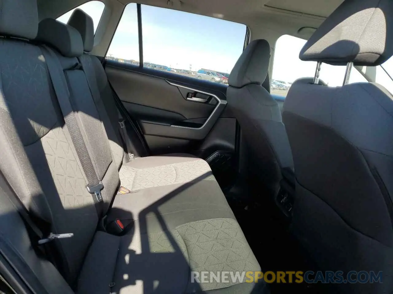 11 Photograph of a damaged car 2T3RWRFV7PW185148 TOYOTA RAV4 2023