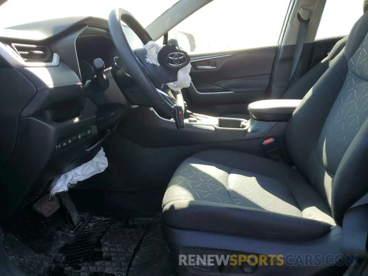 7 Photograph of a damaged car 2T3RWRFV7PW185148 TOYOTA RAV4 2023