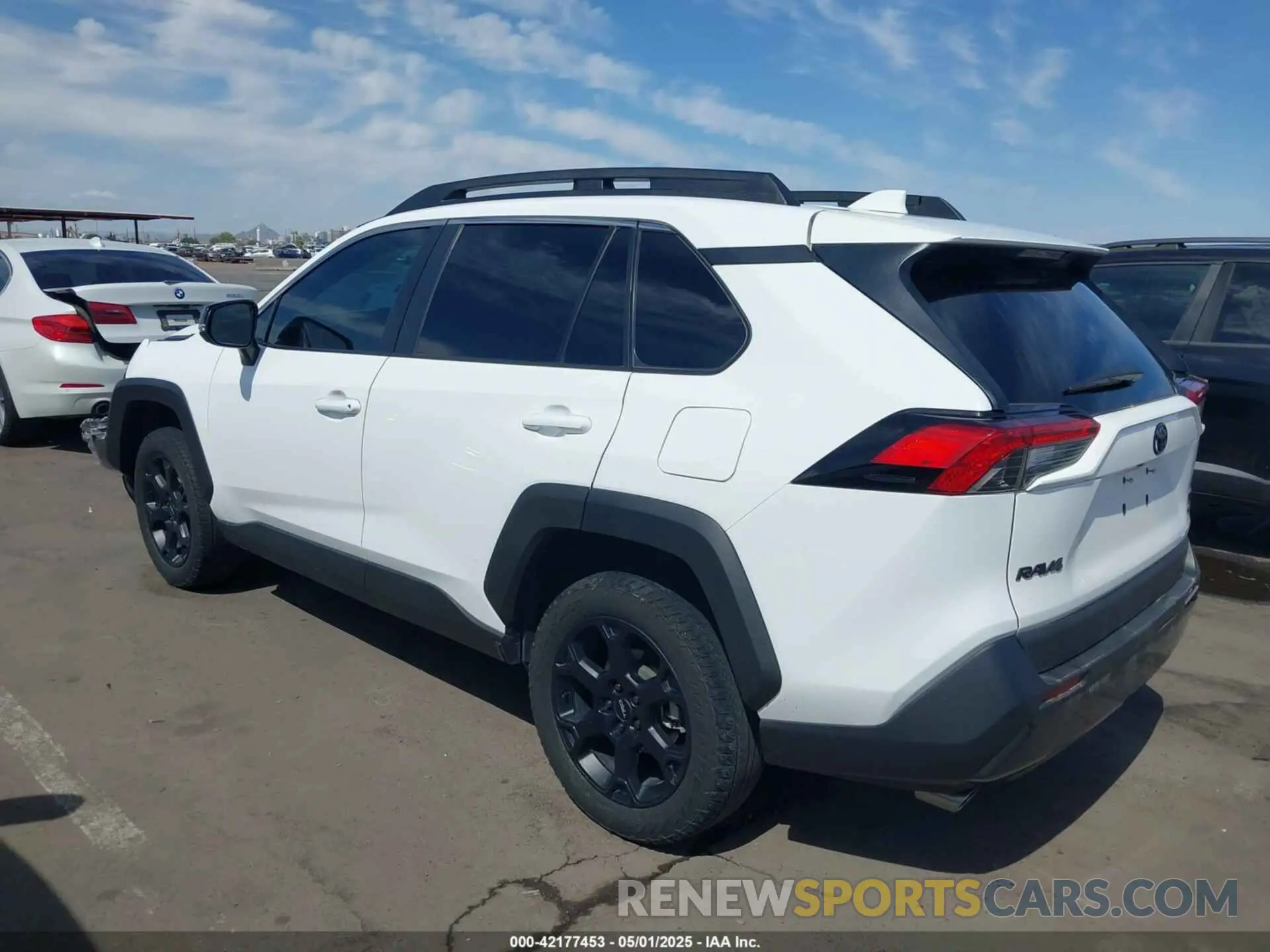3 Фотография поврежденного автомобиля 2T3S1RFV3PW350466 TOYOTA RAV4 2023