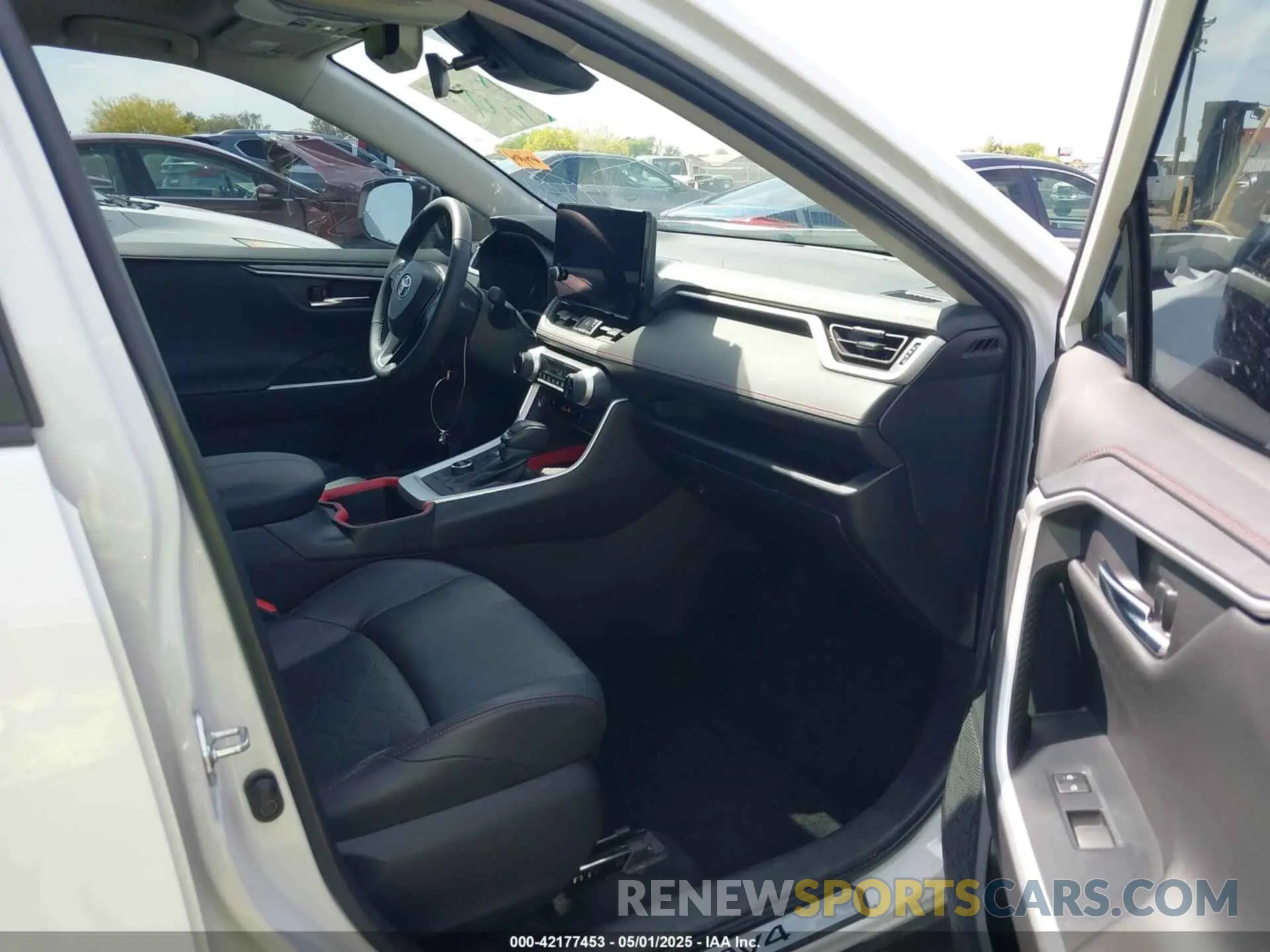 5 Фотография поврежденного автомобиля 2T3S1RFV3PW350466 TOYOTA RAV4 2023