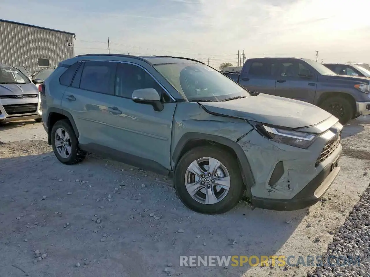 4 Photograph of a damaged car 2T3W1RFV0PW262461 TOYOTA RAV4 2023