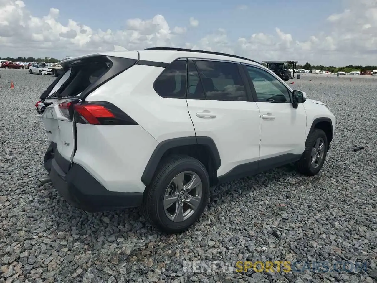 3 Фотография поврежденного автомобиля 2T3W1RFV0PW285156 TOYOTA RAV4 2023