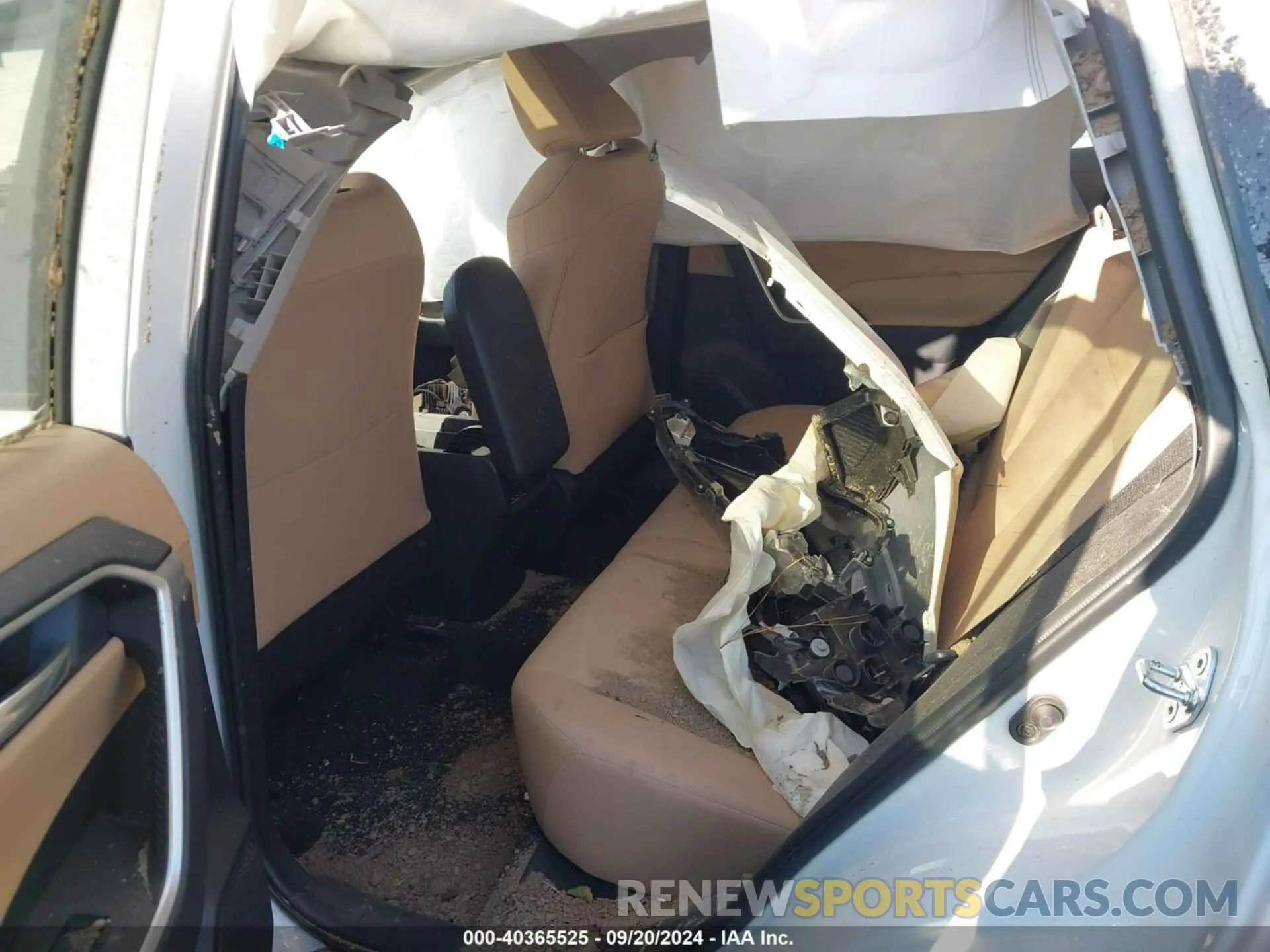 8 Photograph of a damaged car 2T3W1RFV0PW295847 TOYOTA RAV4 2023