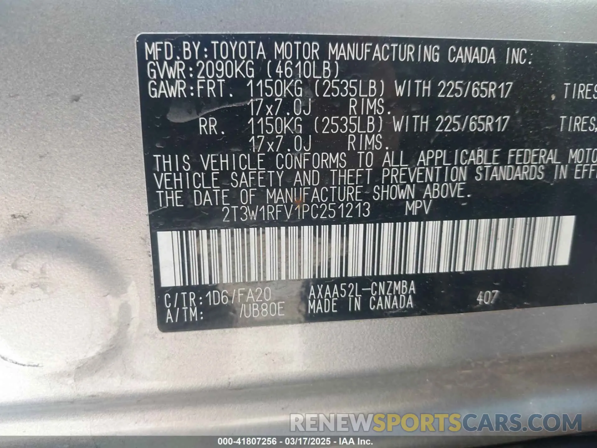 9 Photograph of a damaged car 2T3W1RFV1PC251213 TOYOTA RAV4 2023