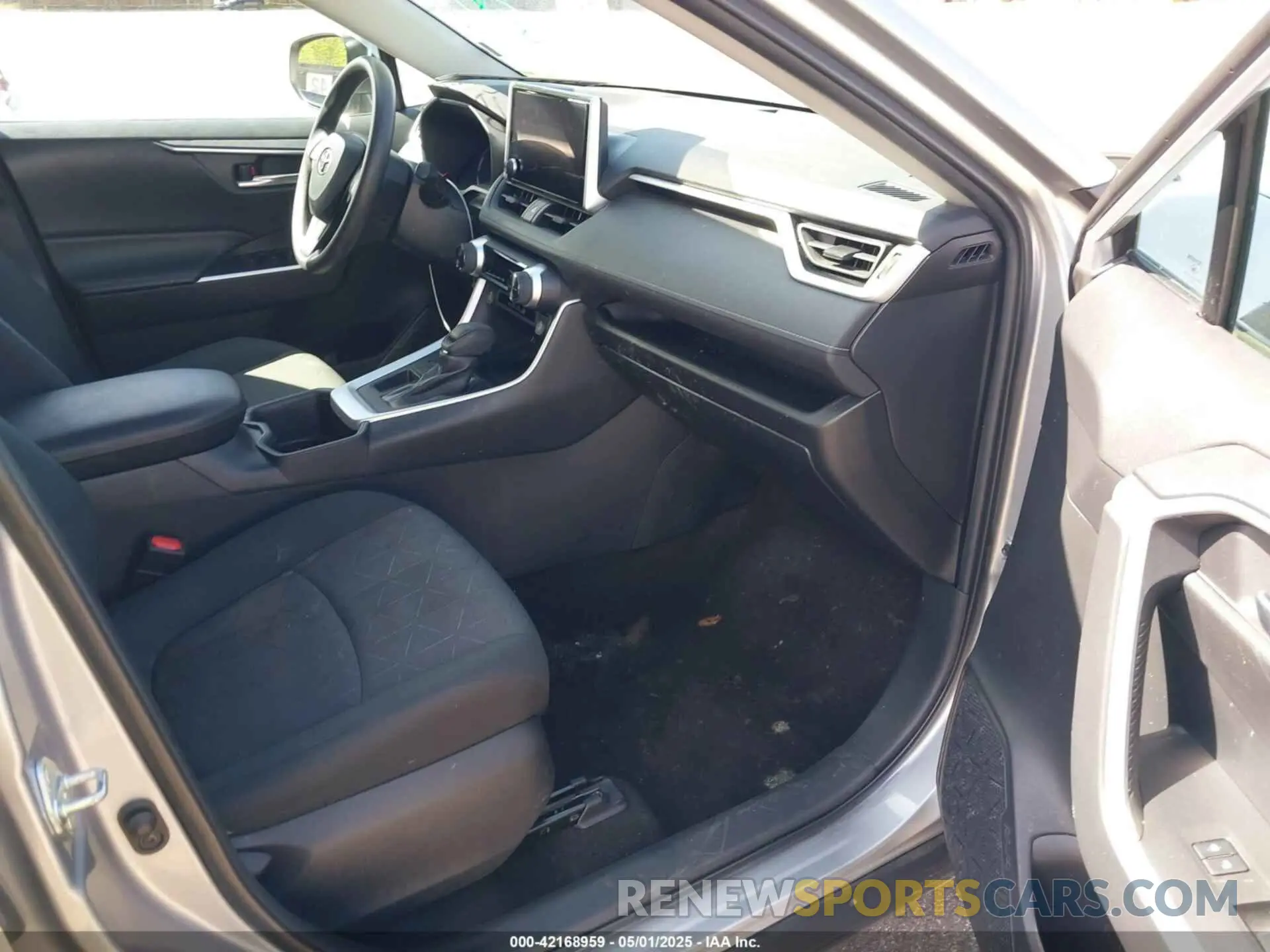 5 Фотография поврежденного автомобиля 2T3W1RFV2PW279617 TOYOTA RAV4 2023