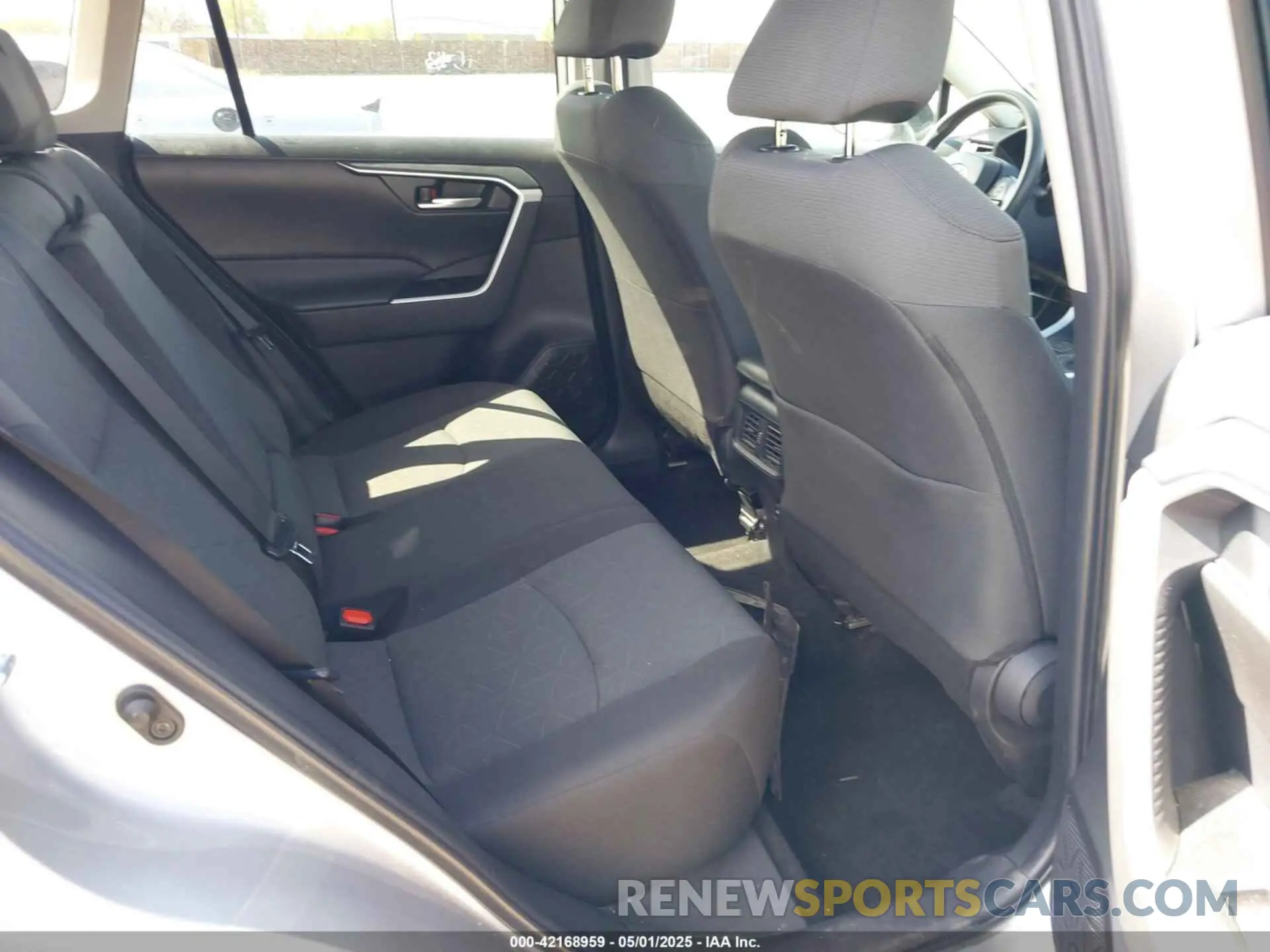 8 Фотография поврежденного автомобиля 2T3W1RFV2PW279617 TOYOTA RAV4 2023