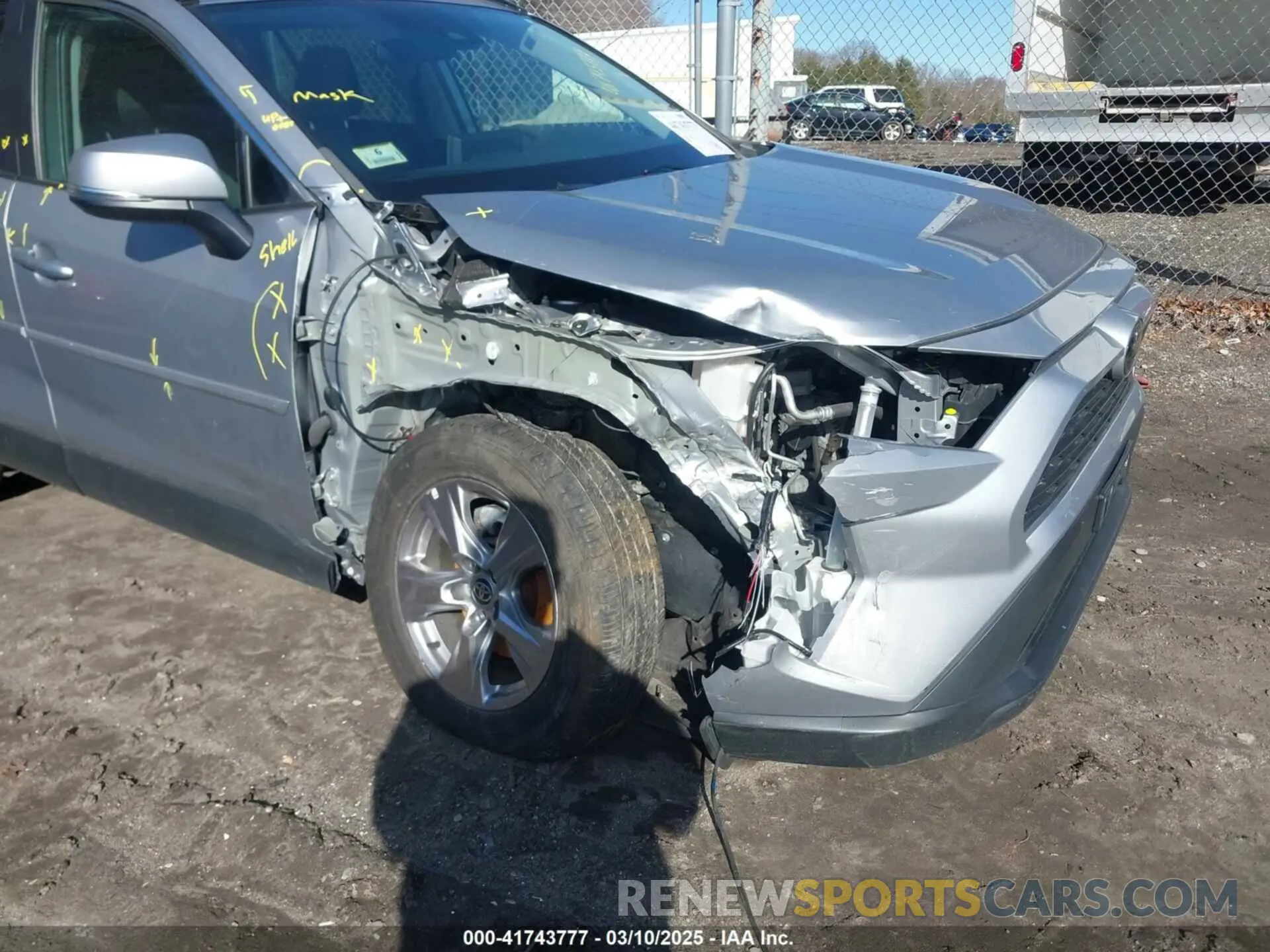 6 Photograph of a damaged car 2T3W1RFV4PC218612 TOYOTA RAV4 2023
