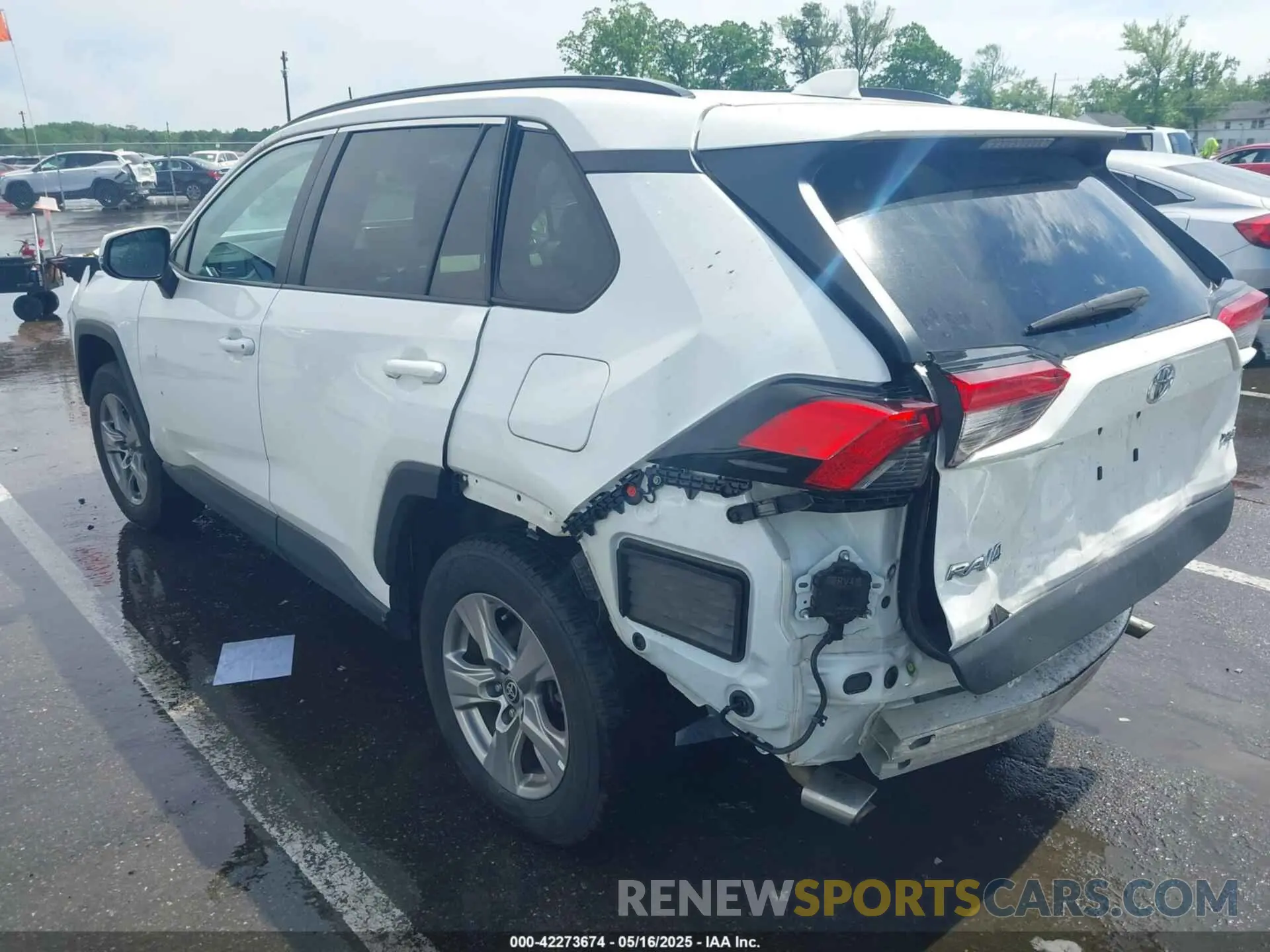 3 Фотография поврежденного автомобиля 2T3W1RFV4PC231599 TOYOTA RAV4 2023