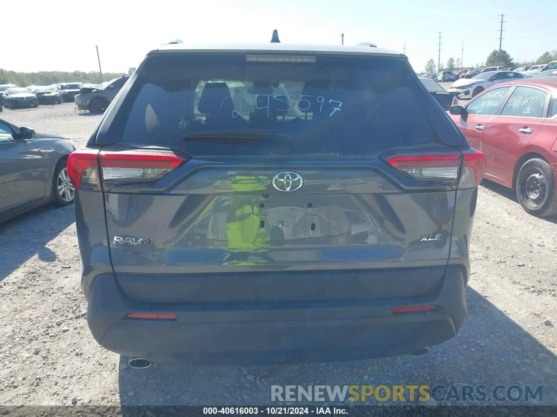 16 Photograph of a damaged car 2T3W1RFV4PC245597 TOYOTA RAV4 2023
