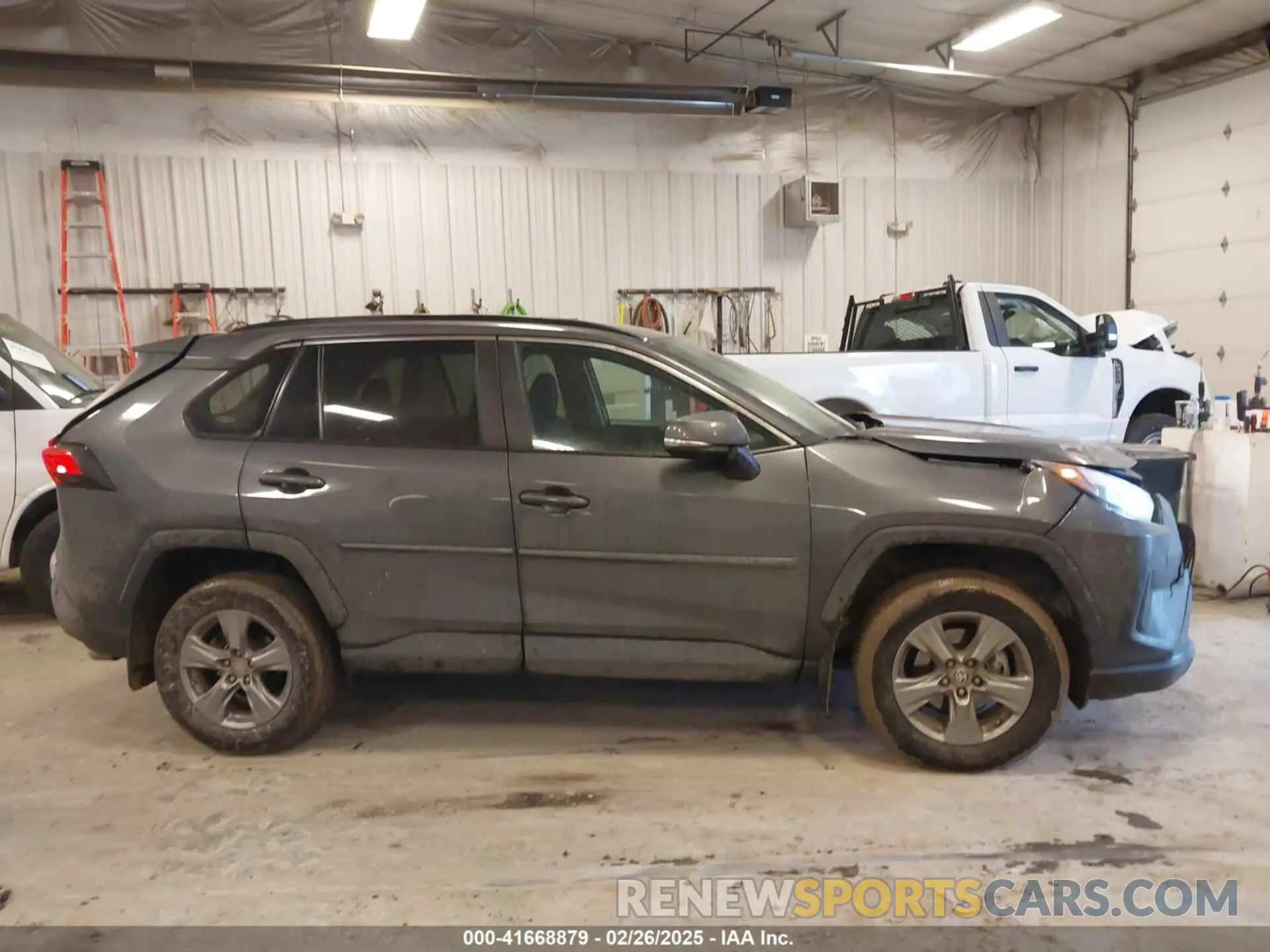 13 Фотография поврежденного автомобиля 2T3W1RFV4PW295950 TOYOTA RAV4 2023