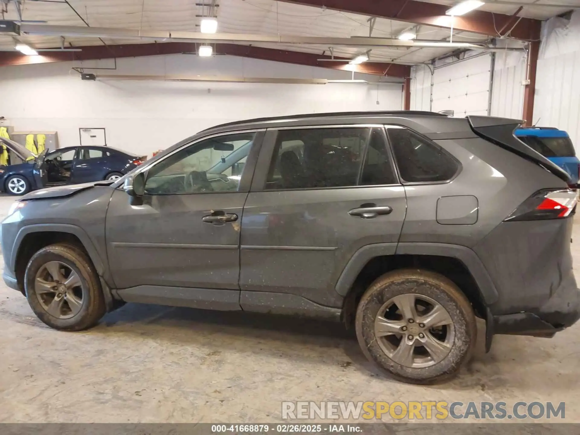 14 Фотография поврежденного автомобиля 2T3W1RFV4PW295950 TOYOTA RAV4 2023