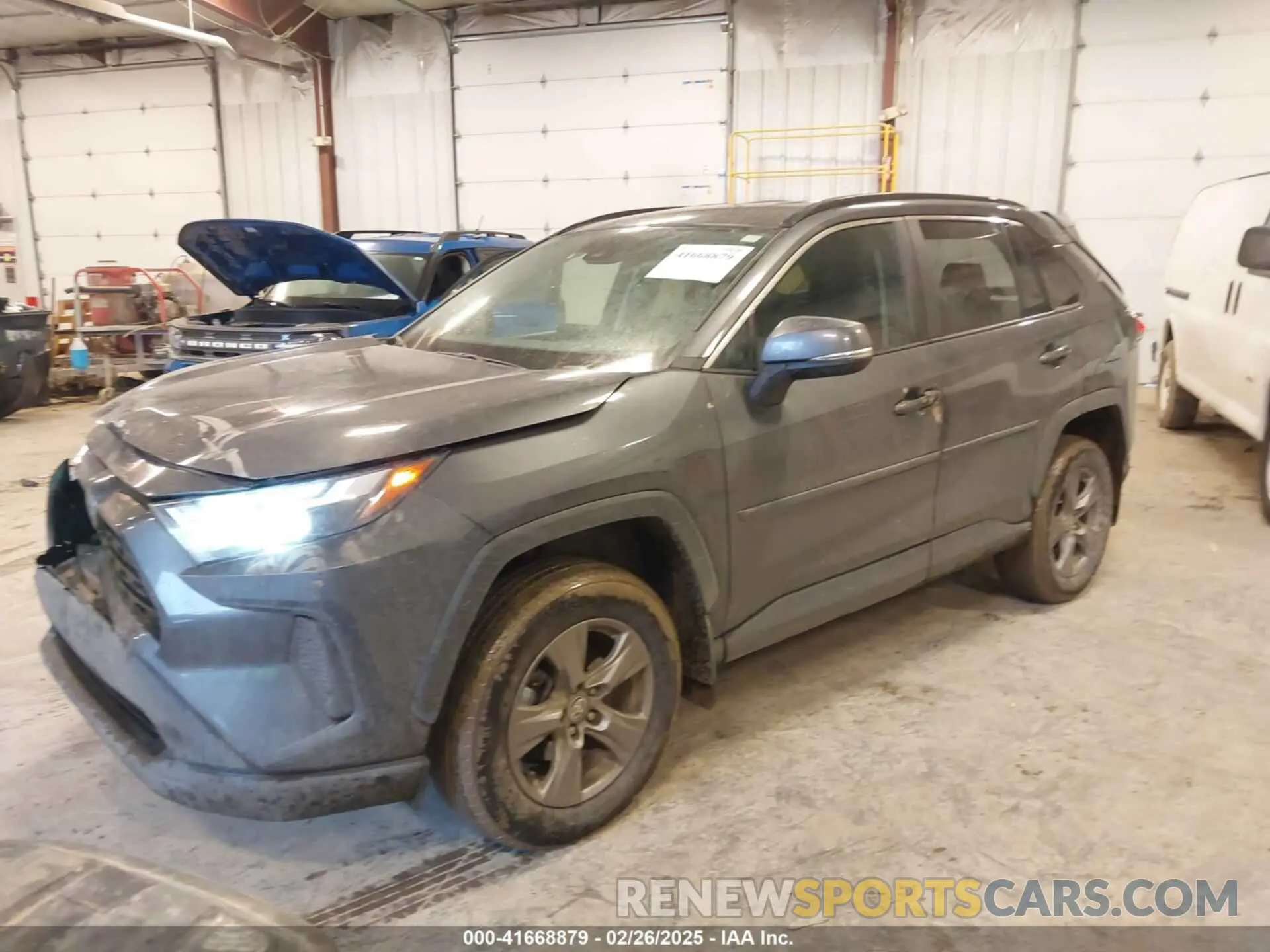 2 Фотография поврежденного автомобиля 2T3W1RFV4PW295950 TOYOTA RAV4 2023