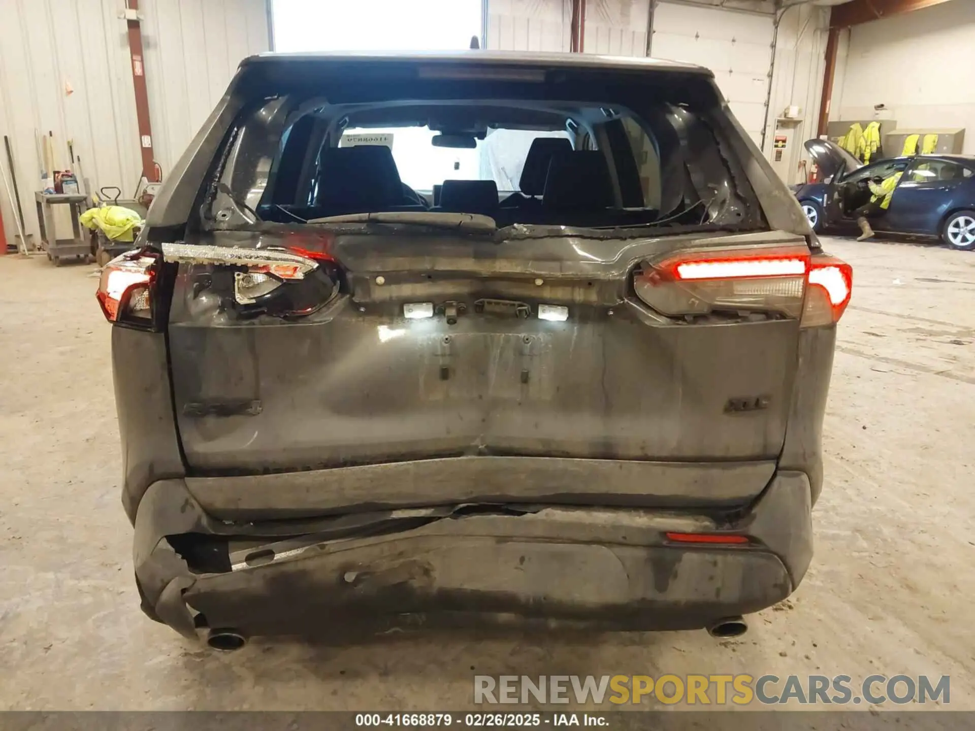 6 Фотография поврежденного автомобиля 2T3W1RFV4PW295950 TOYOTA RAV4 2023