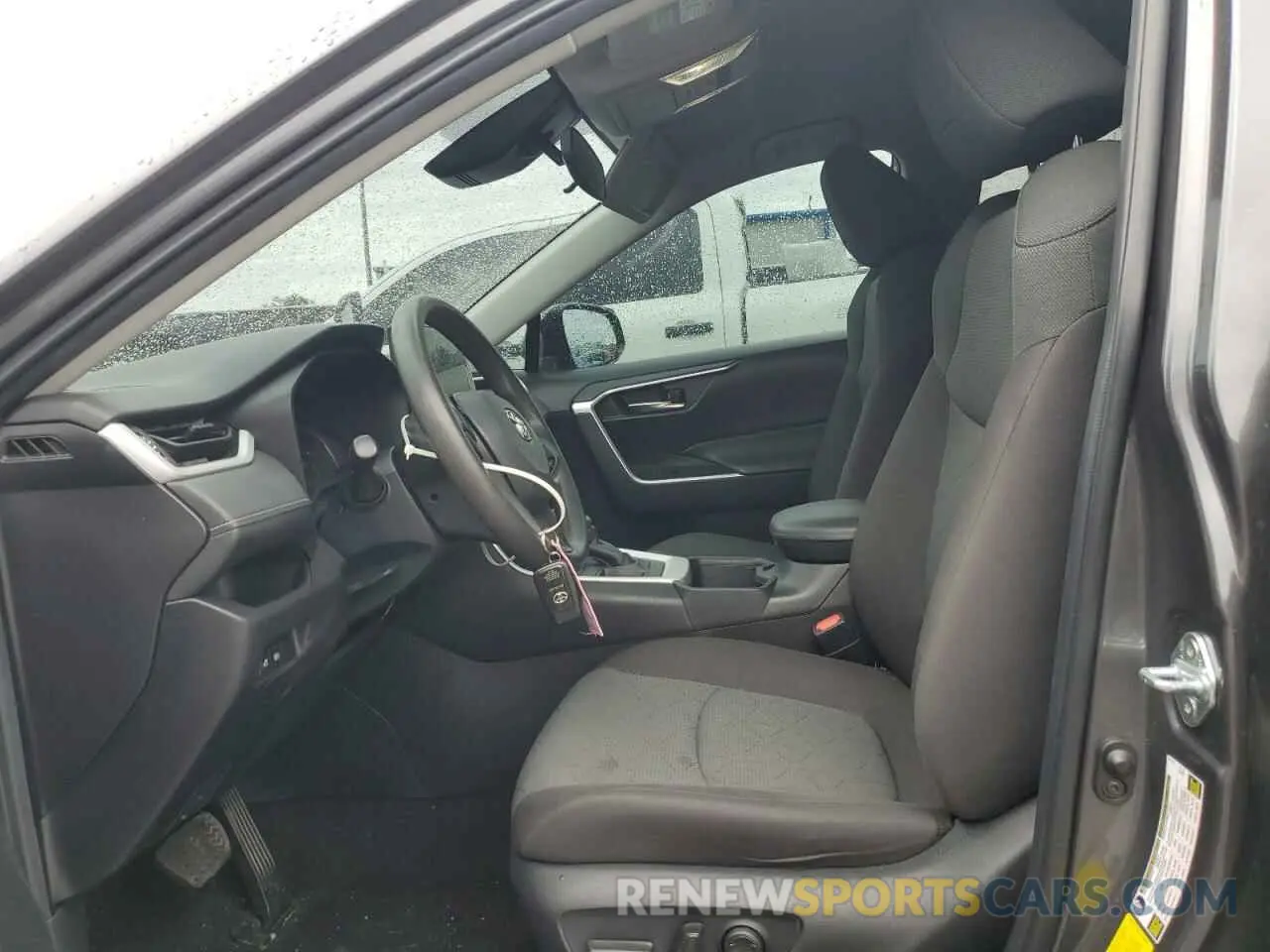 7 Фотография поврежденного автомобиля 2T3W1RFV5PC223768 TOYOTA RAV4 2023
