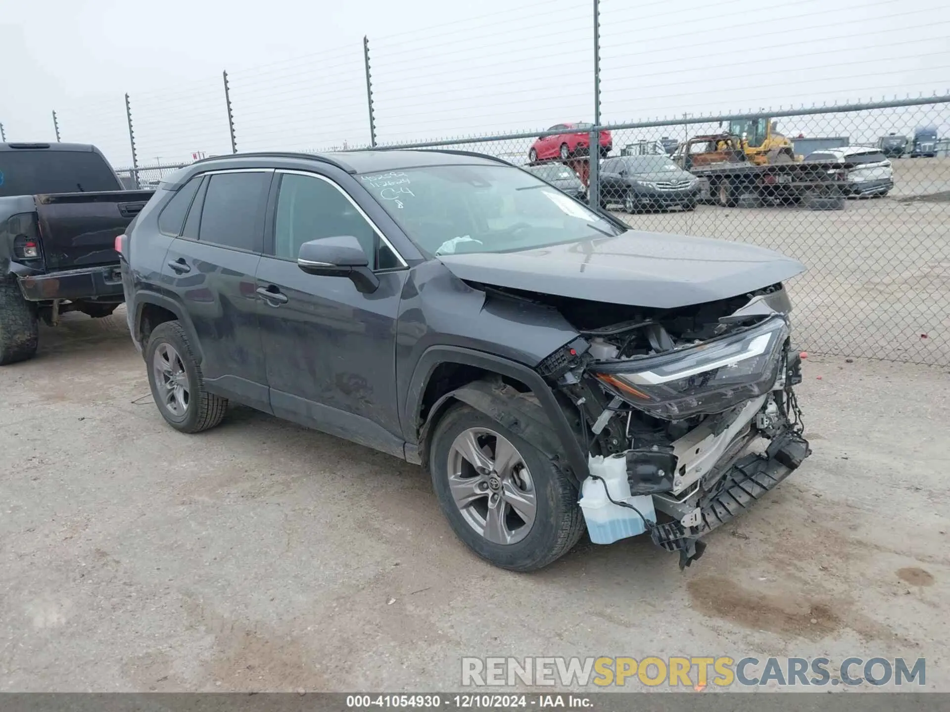 1 Photograph of a damaged car 2T3W1RFV5PW286433 TOYOTA RAV4 2023