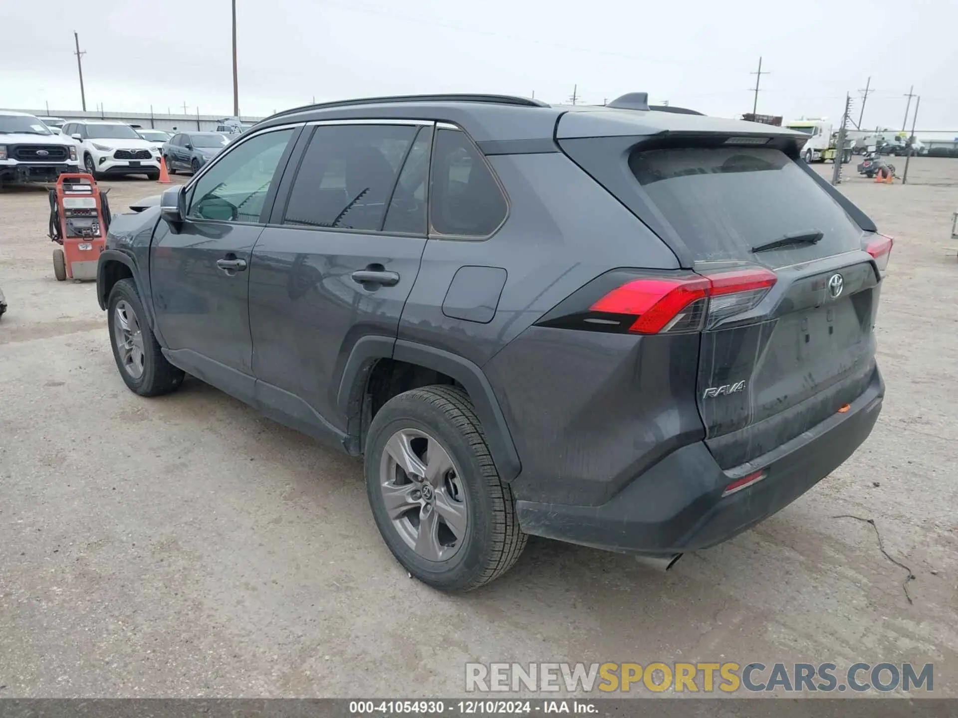 3 Photograph of a damaged car 2T3W1RFV5PW286433 TOYOTA RAV4 2023
