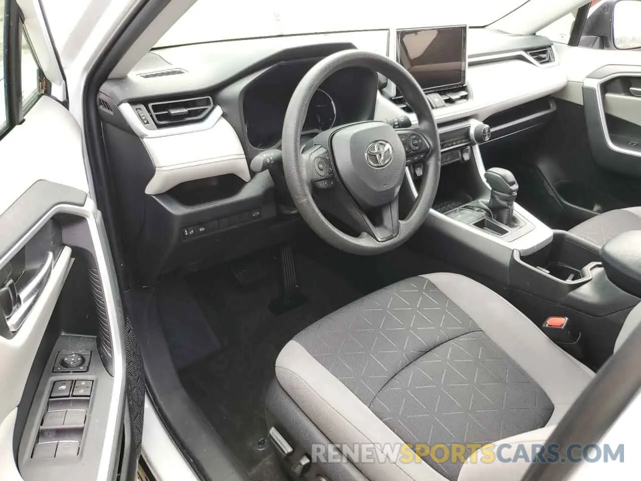 8 Фотография поврежденного автомобиля 2T3W1RFV5PW293835 TOYOTA RAV4 2023