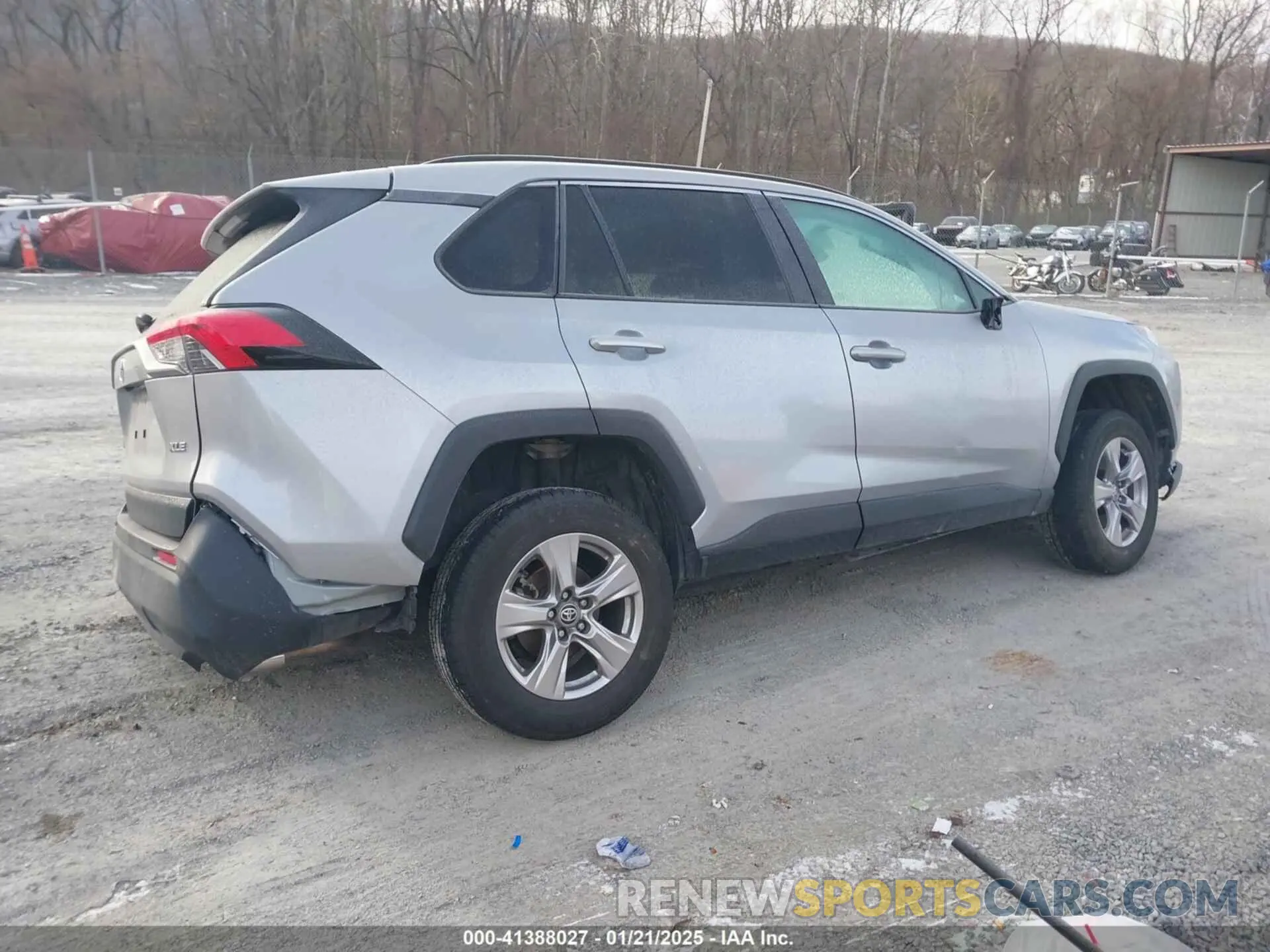 4 Photograph of a damaged car 2T3W1RFV6PC243611 TOYOTA RAV4 2023