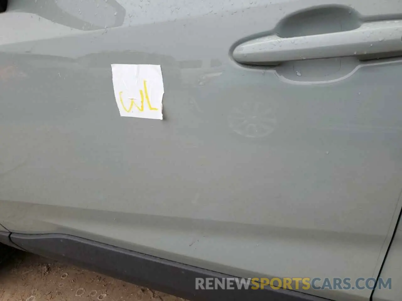 13 Photograph of a damaged car 2T3W1RFV7PW245821 TOYOTA RAV4 2023