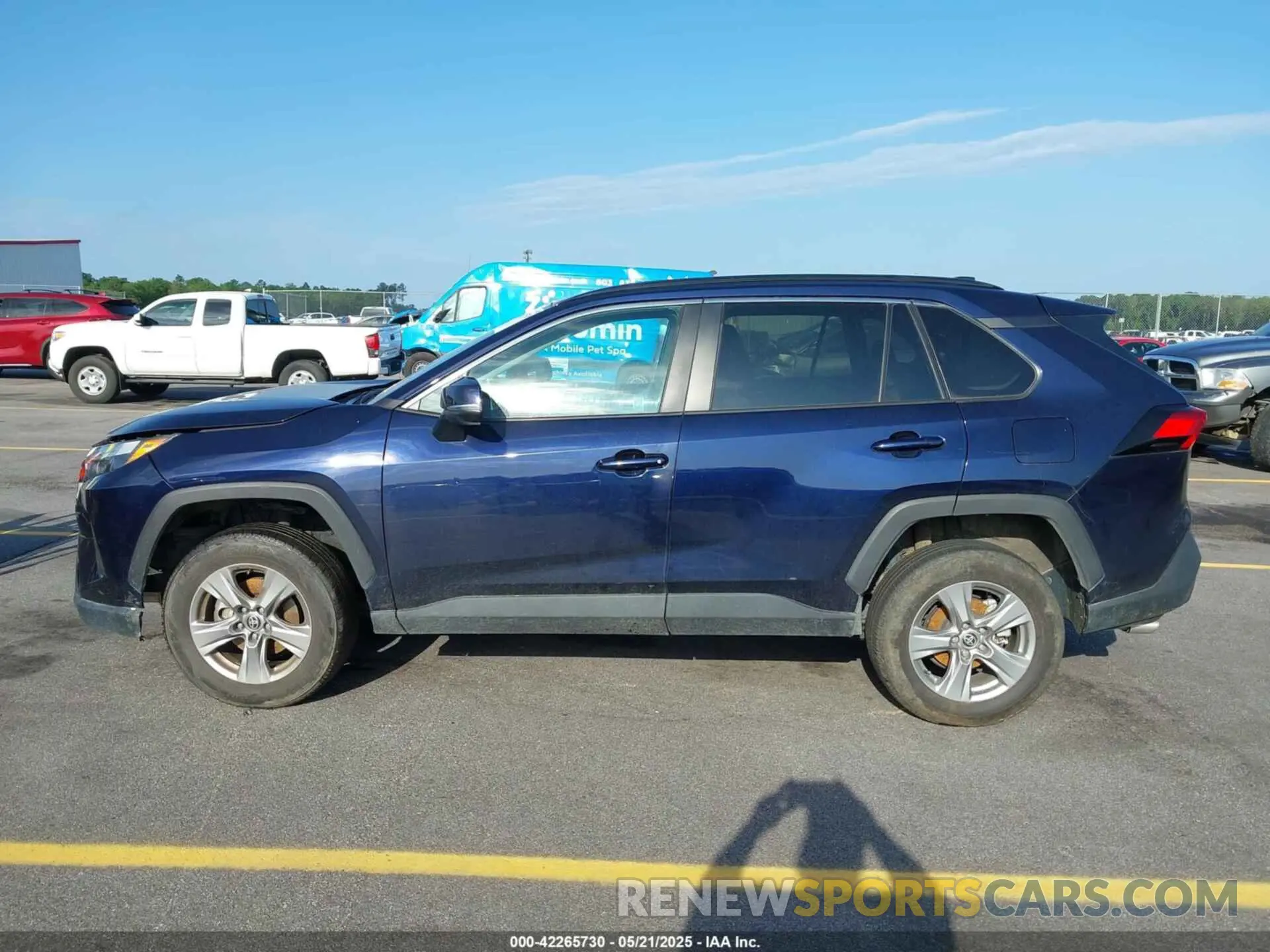 13 Фотография поврежденного автомобиля 2T3W1RFV7PW271657 TOYOTA RAV4 2023