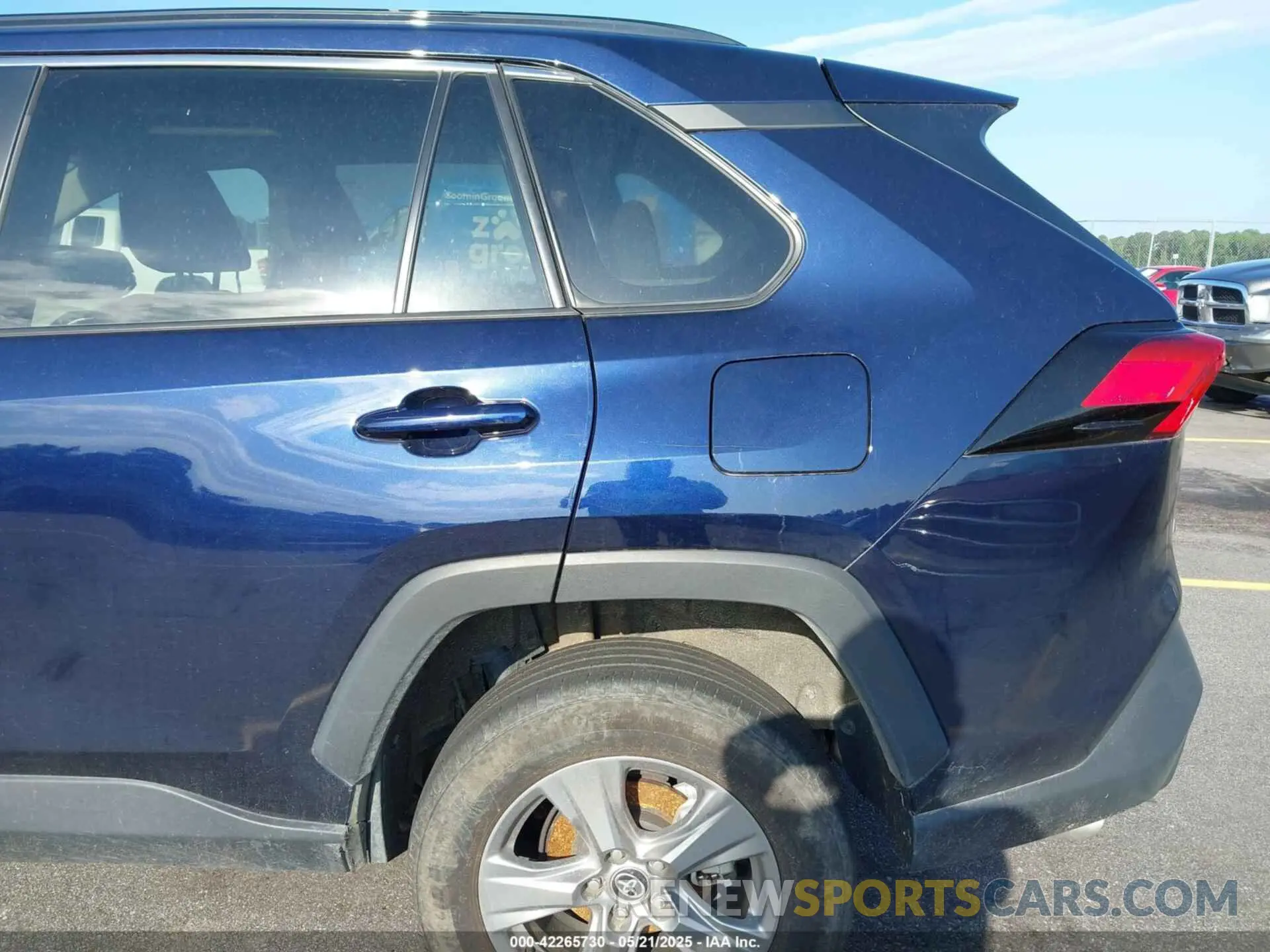 18 Фотография поврежденного автомобиля 2T3W1RFV7PW271657 TOYOTA RAV4 2023