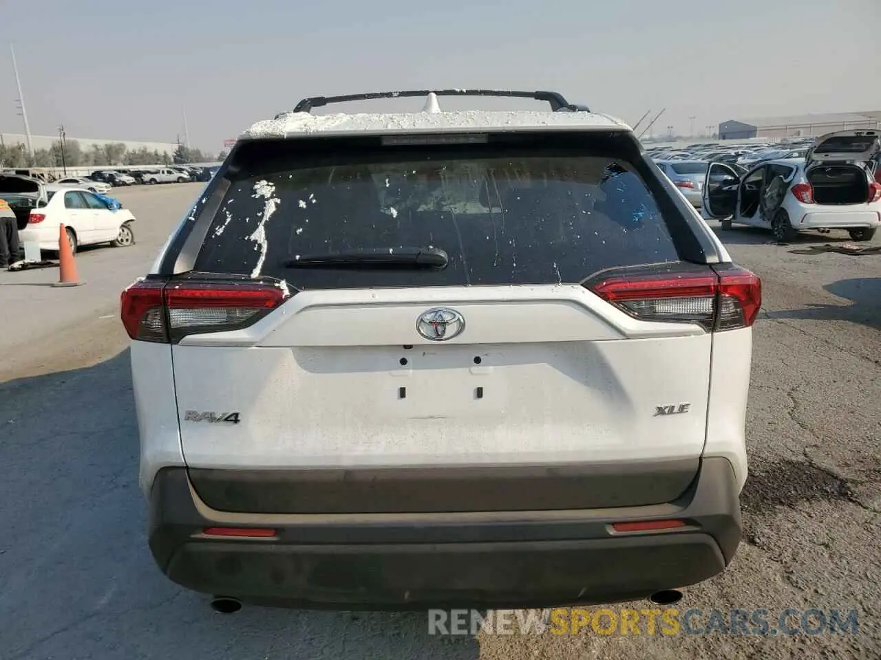 6 Фотография поврежденного автомобиля 2T3W1RFV8PC218483 TOYOTA RAV4 2023