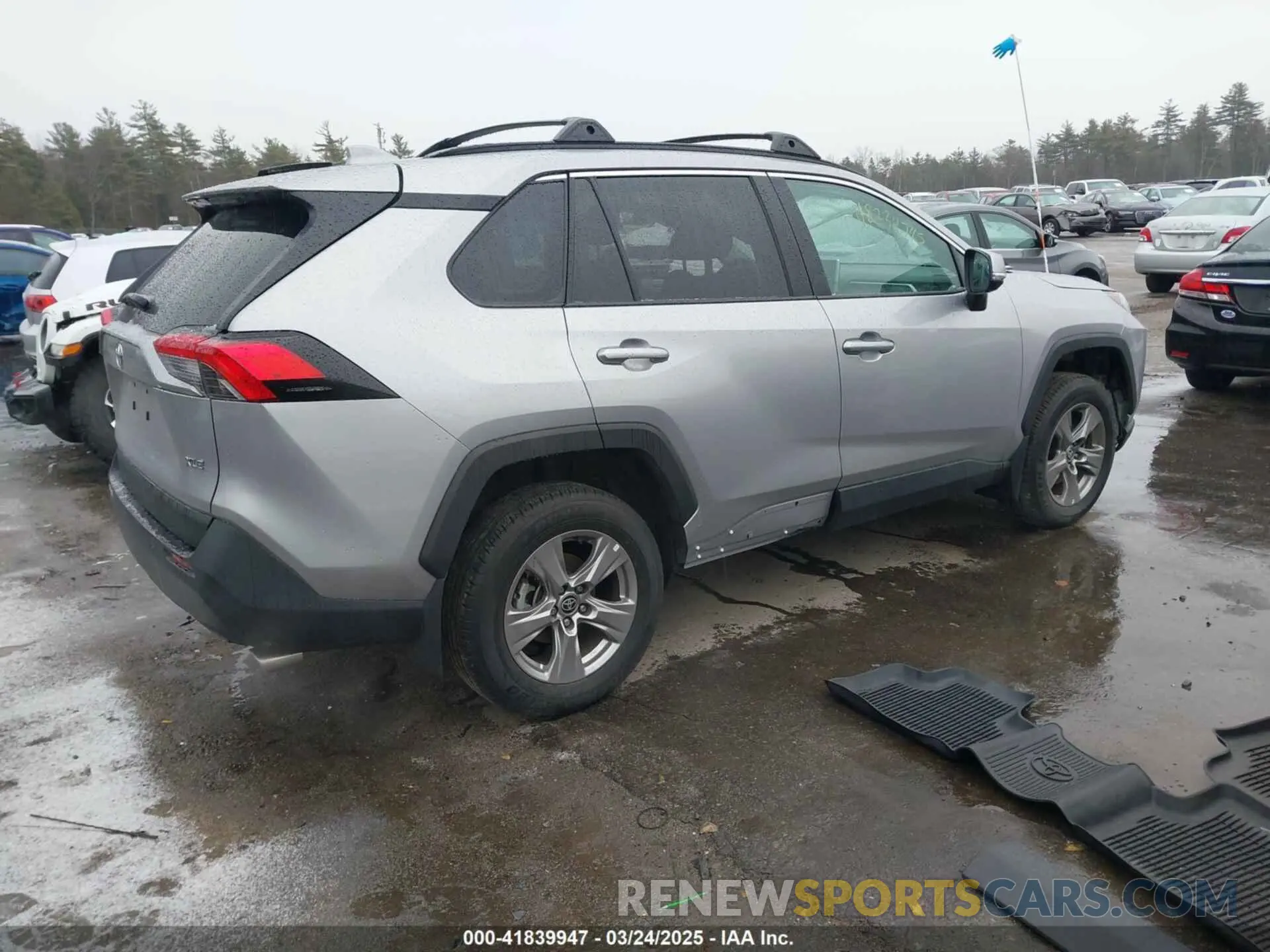 4 Фотография поврежденного автомобиля 2T3W1RFV8PC236871 TOYOTA RAV4 2023