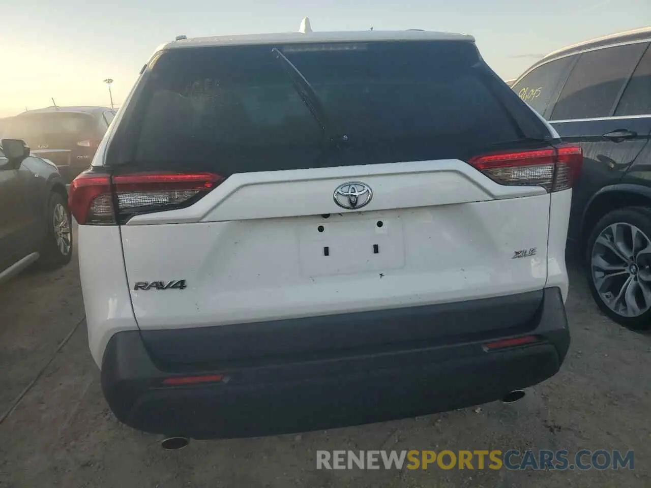 6 Фотография поврежденного автомобиля 2T3W1RFV9PC224101 TOYOTA RAV4 2023