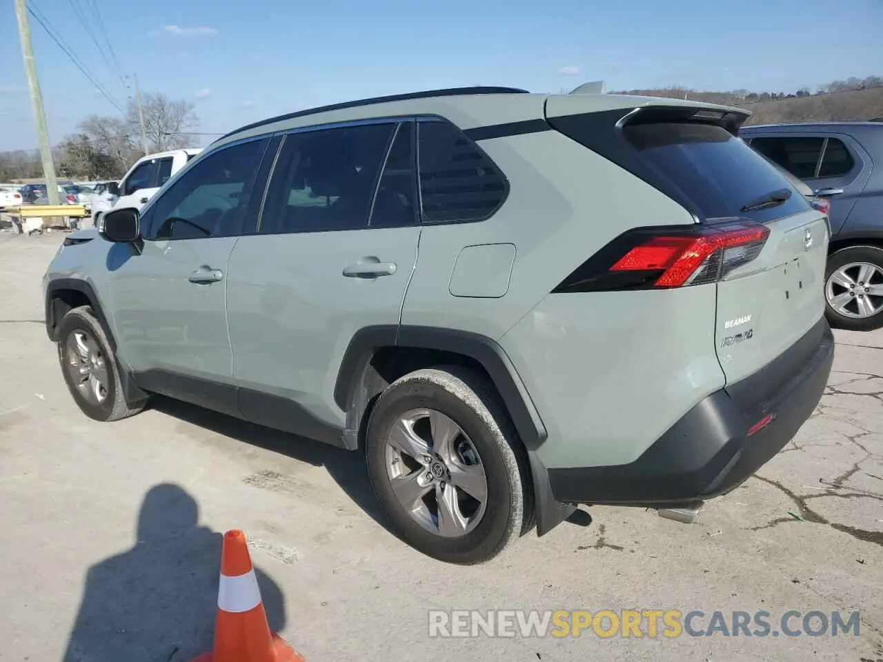 2 Фотография поврежденного автомобиля 2T3W1RFV9PW242709 TOYOTA RAV4 2023