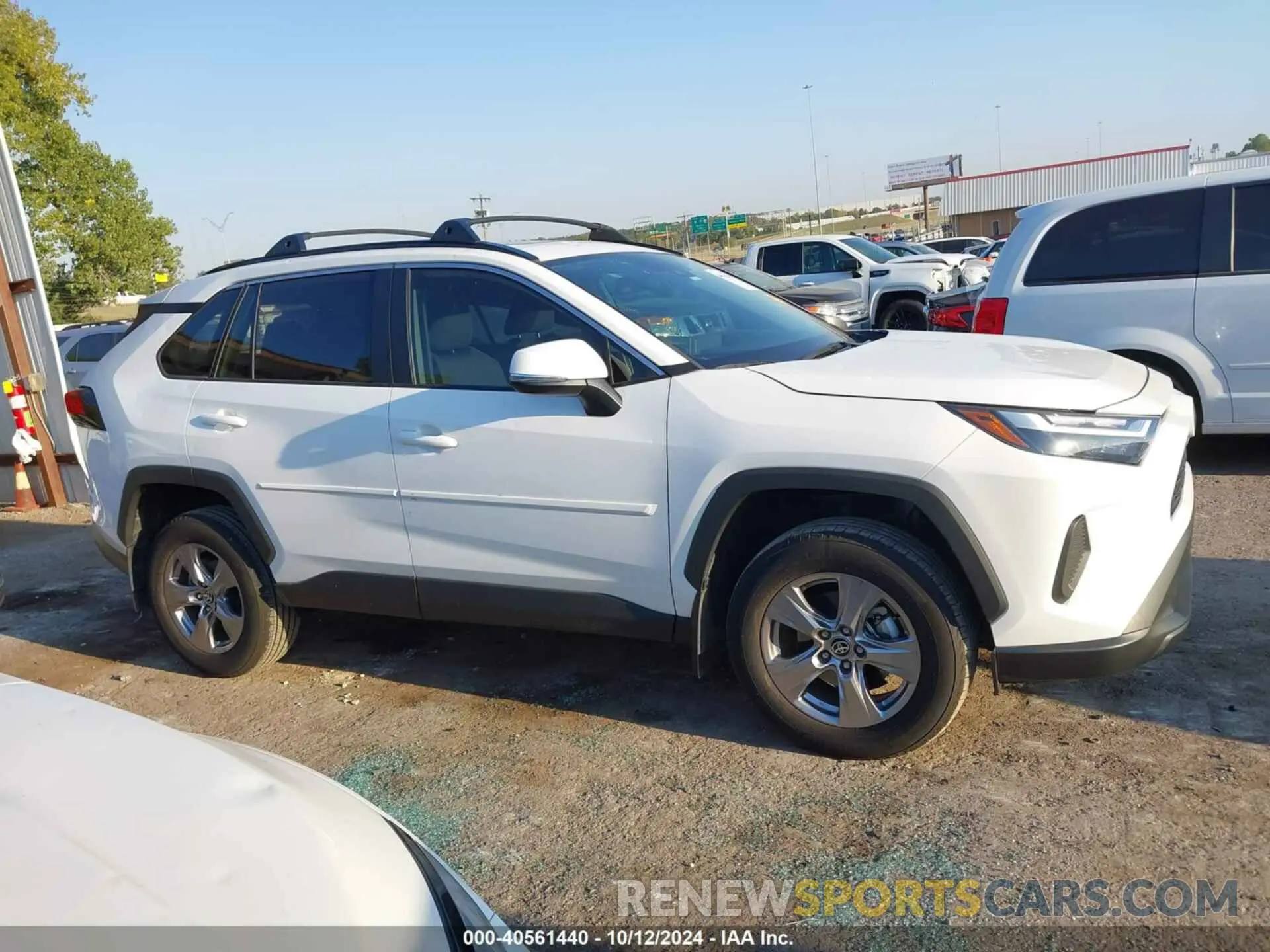 13 Фотография поврежденного автомобиля 2T3W1RFV9PW263785 TOYOTA RAV4 2023