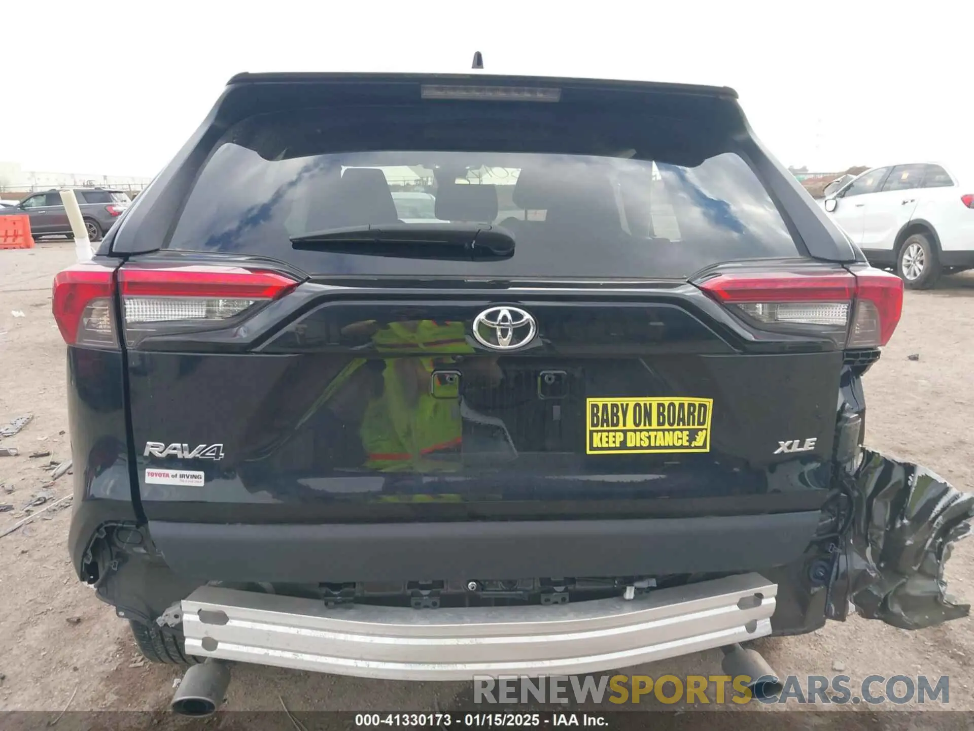 17 Photograph of a damaged car 2T3W1RFV9PW286693 TOYOTA RAV4 2023