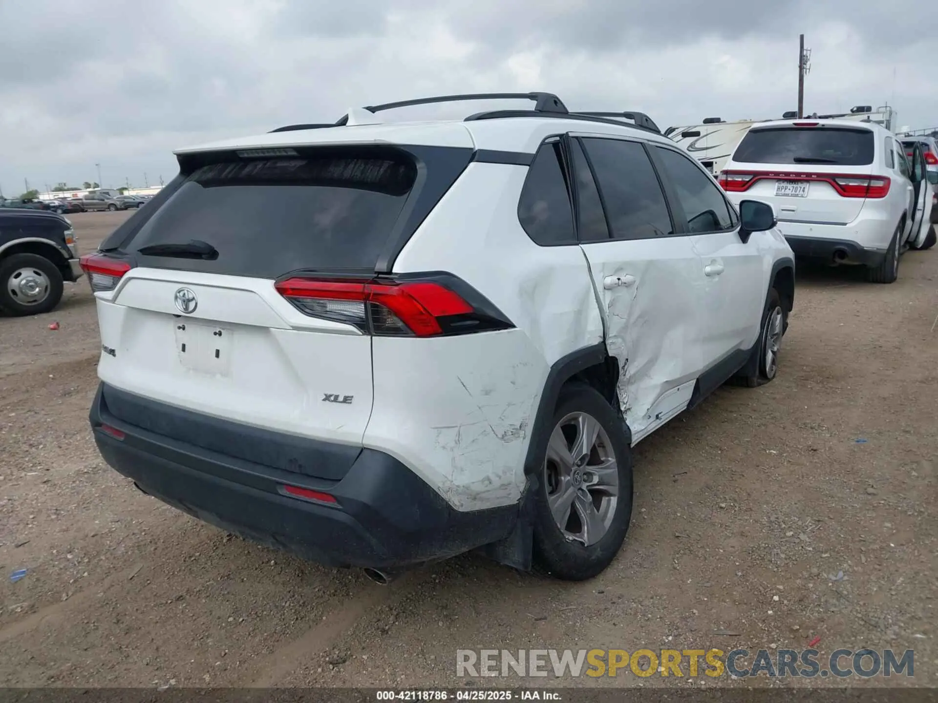 4 Фотография поврежденного автомобиля 2T3W1RFVXPC216590 TOYOTA RAV4 2023