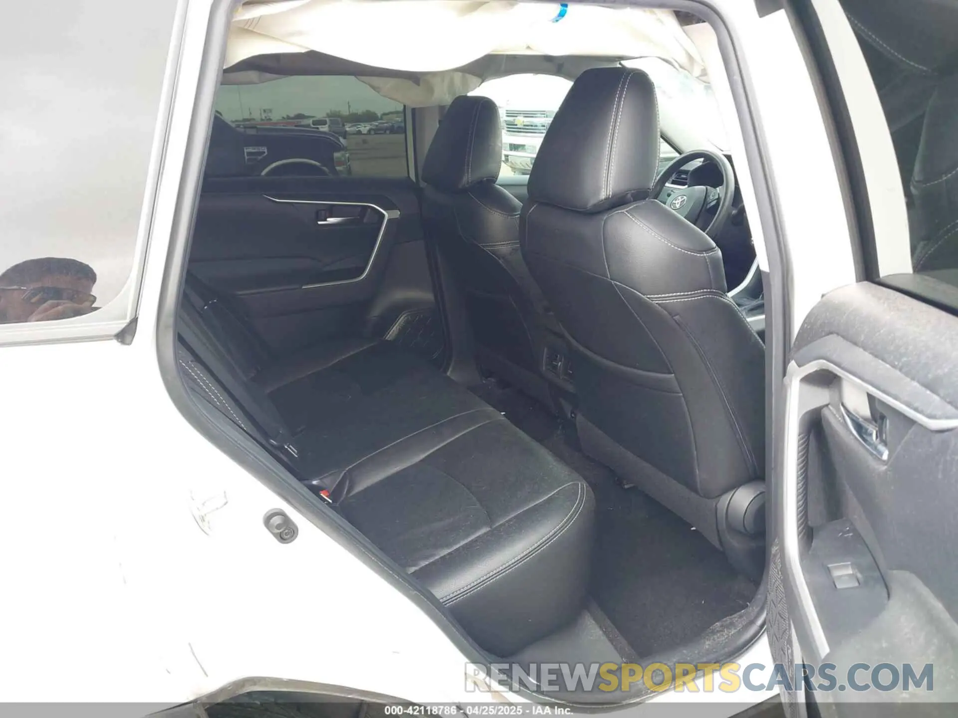 8 Фотография поврежденного автомобиля 2T3W1RFVXPC216590 TOYOTA RAV4 2023