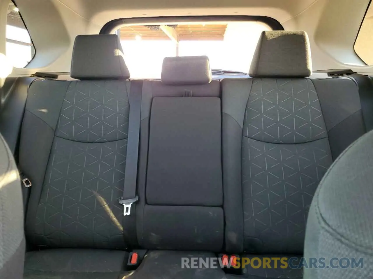 10 Фотография поврежденного автомобиля 2T3W1RFVXPC219974 TOYOTA RAV4 2023