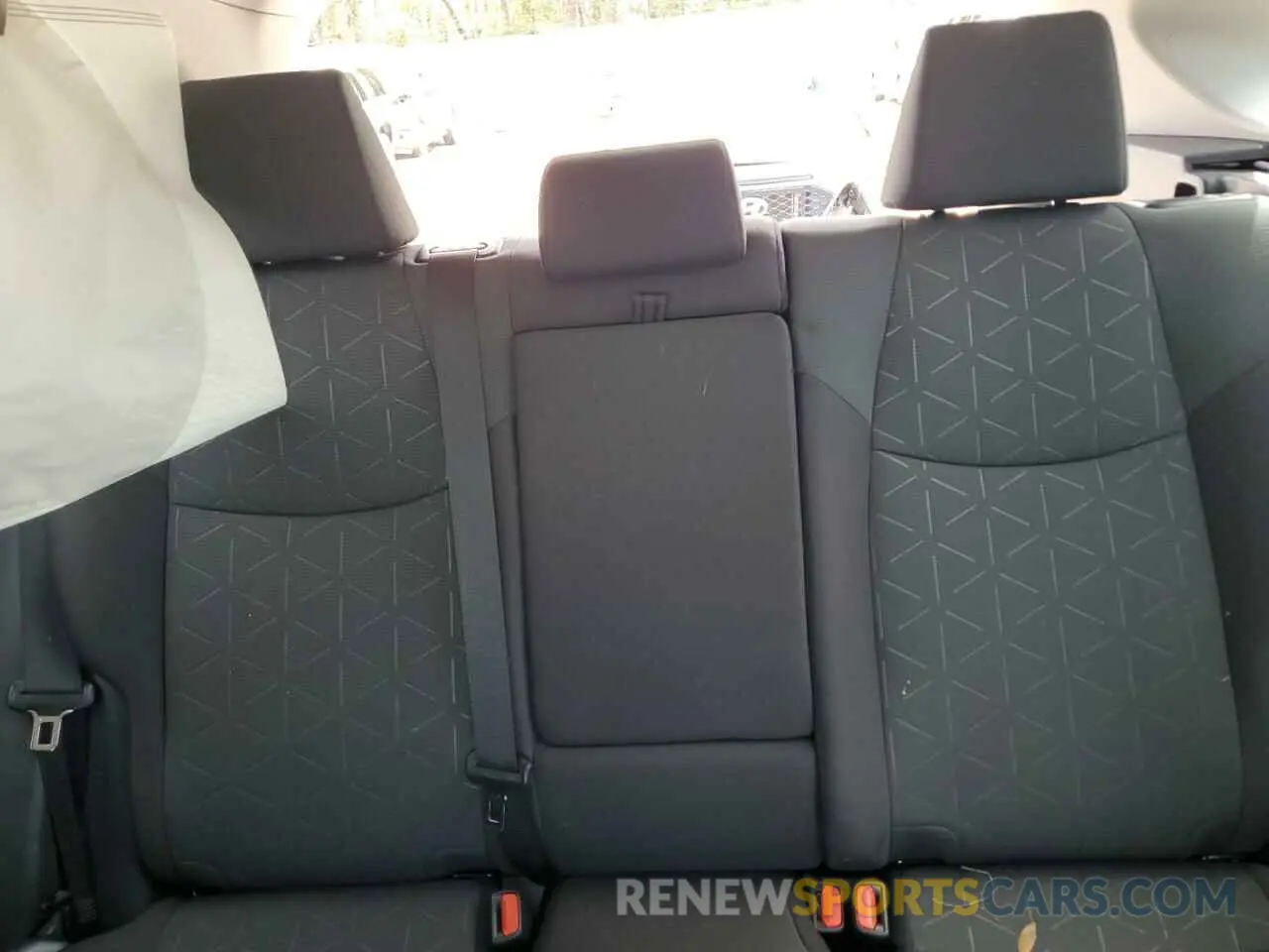 10 Photograph of a damaged car 2T3W1RFVXPC227850 TOYOTA RAV4 2023