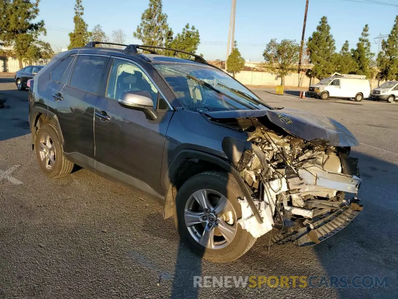 4 Фотография поврежденного автомобиля 2T3W1RFVXPW240547 TOYOTA RAV4 2023