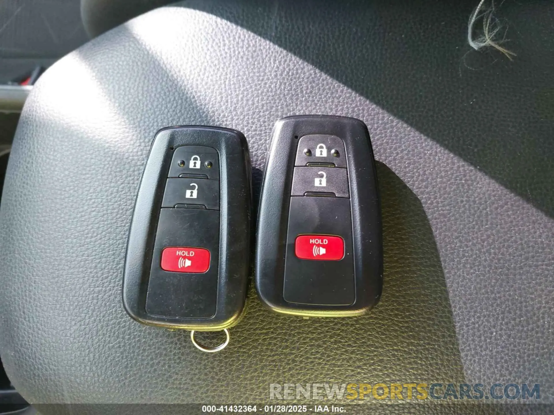 11 Фотография поврежденного автомобиля 2T3W1RFVXPW245683 TOYOTA RAV4 2023