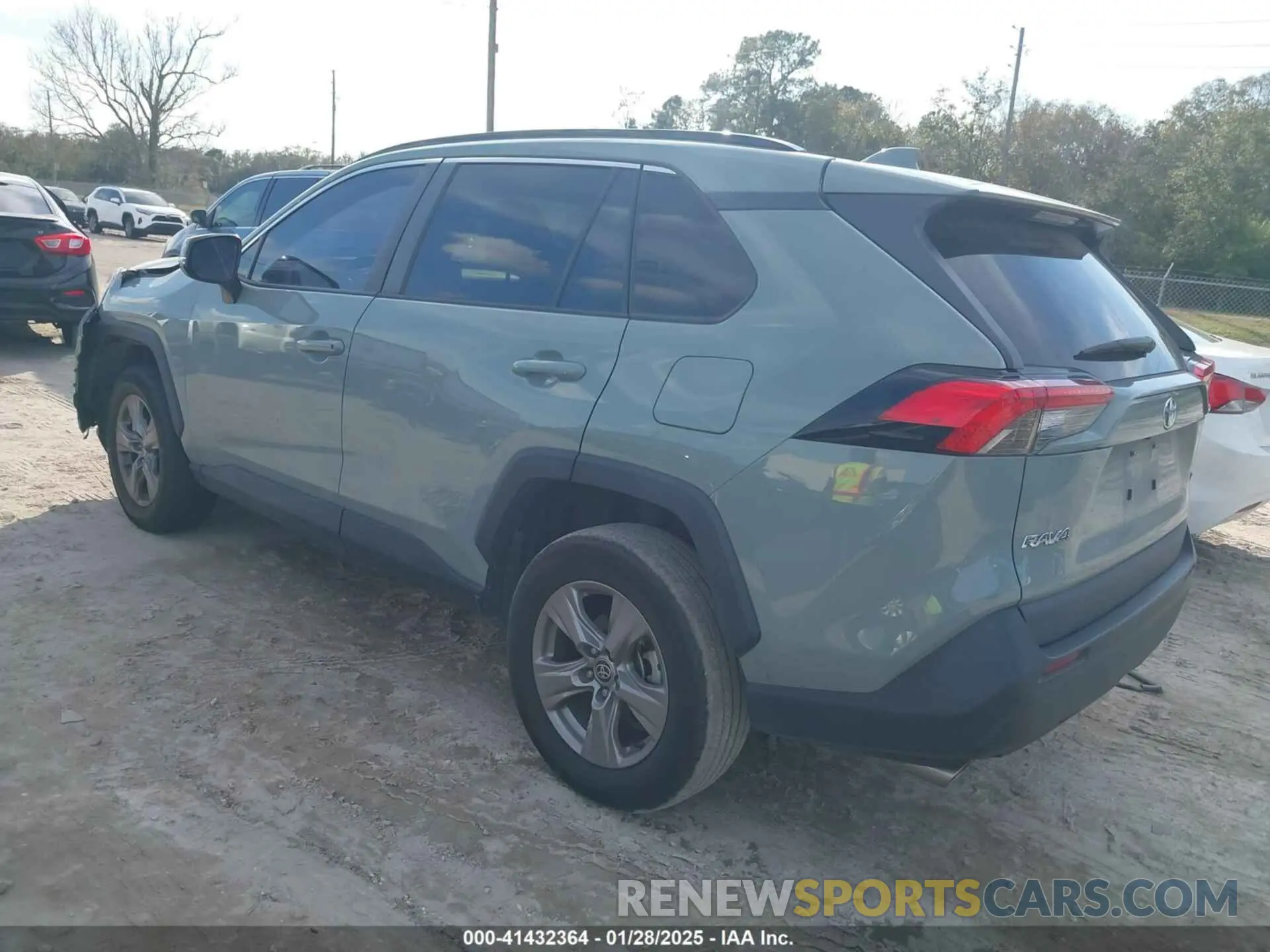 3 Фотография поврежденного автомобиля 2T3W1RFVXPW245683 TOYOTA RAV4 2023