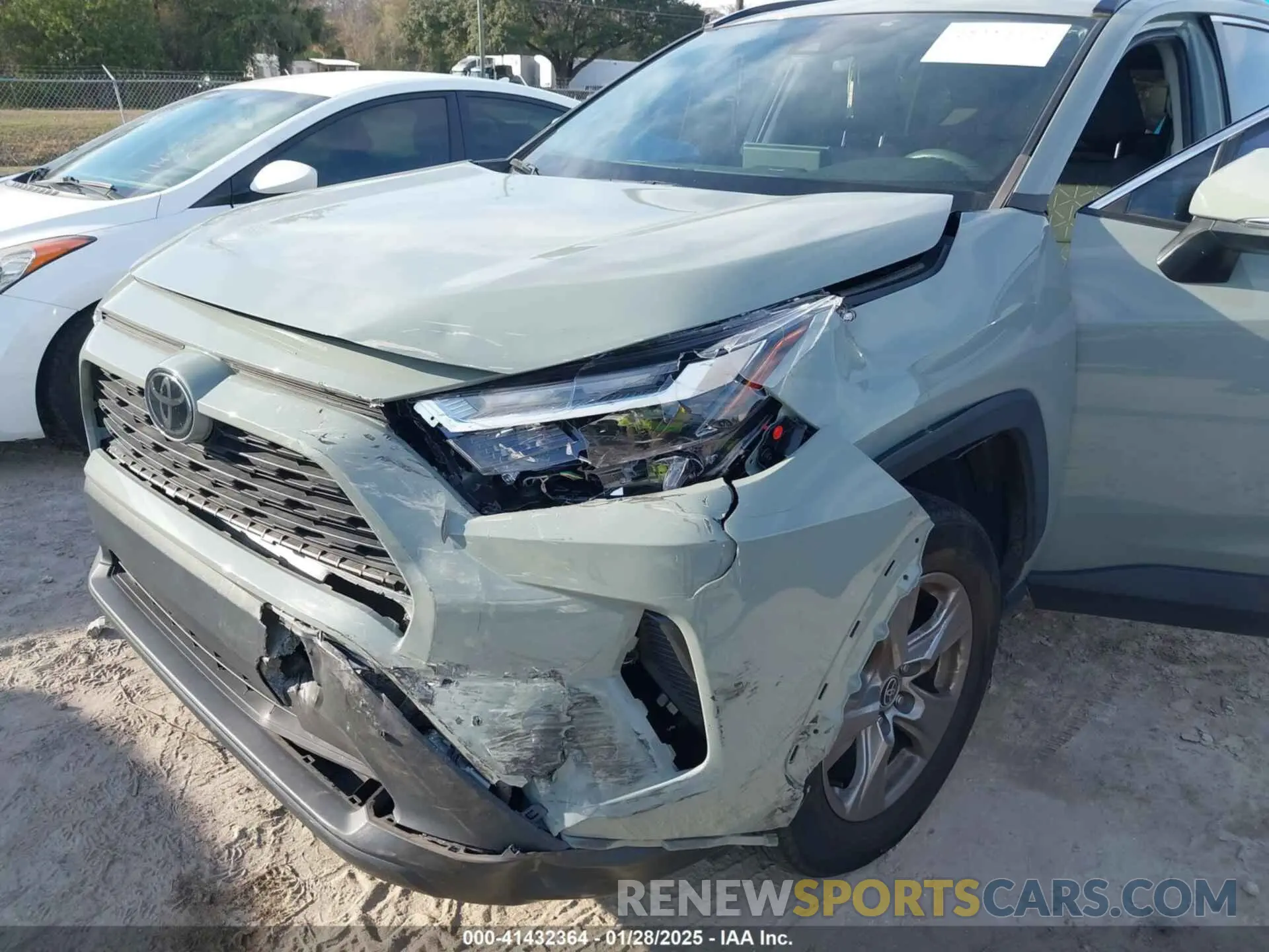 6 Фотография поврежденного автомобиля 2T3W1RFVXPW245683 TOYOTA RAV4 2023