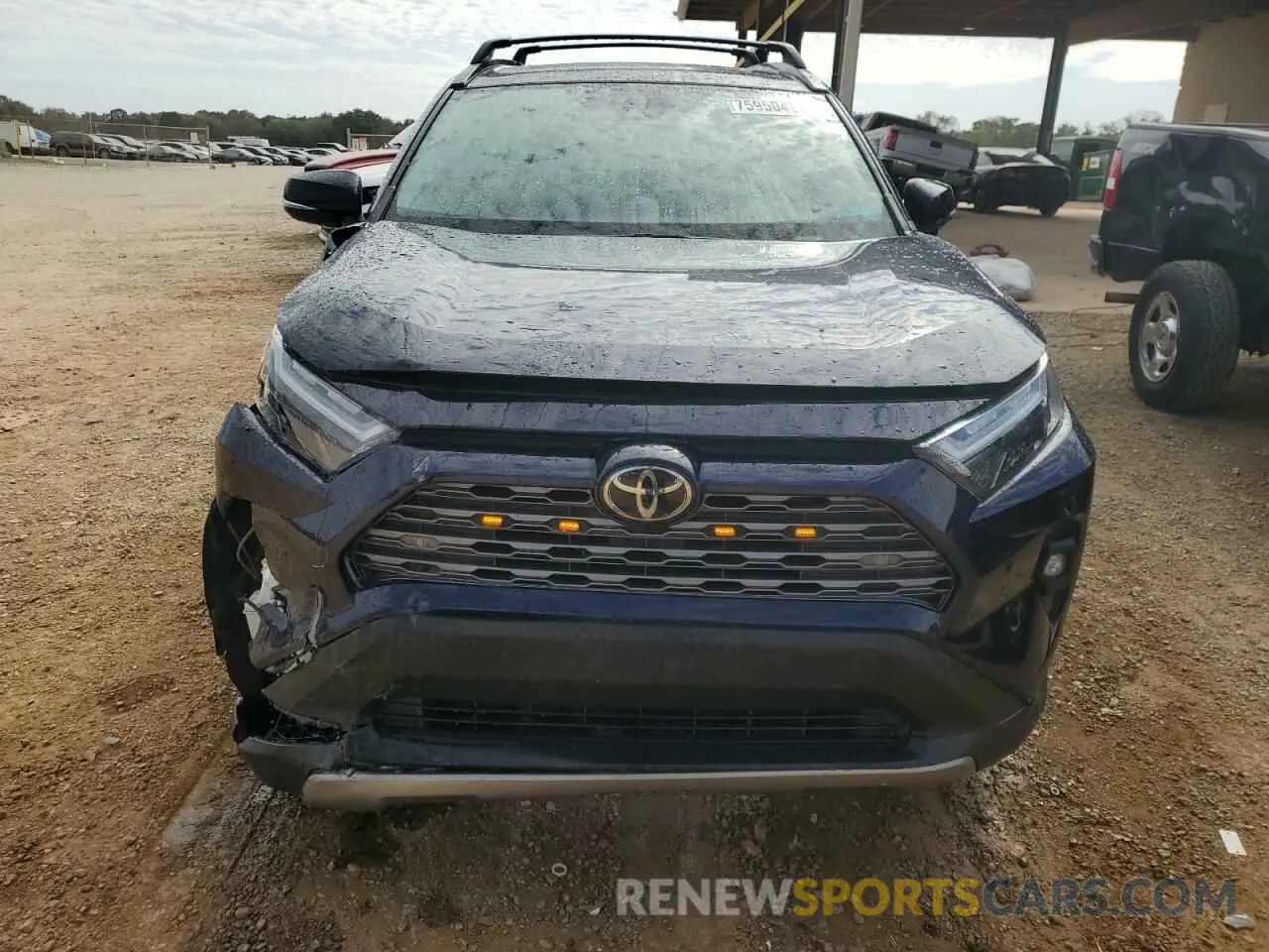 5 Photograph of a damaged car 2T3Y1RFV2PW282414 TOYOTA RAV4 2023
