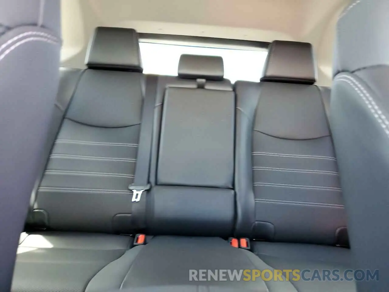 10 Фотография поврежденного автомобиля 2T3Y1RFV8PC244946 TOYOTA RAV4 2023