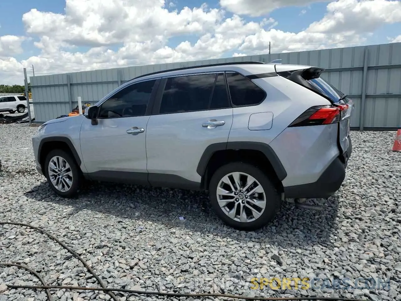2 Фотография поврежденного автомобиля 2T3Y1RFV8PC244946 TOYOTA RAV4 2023