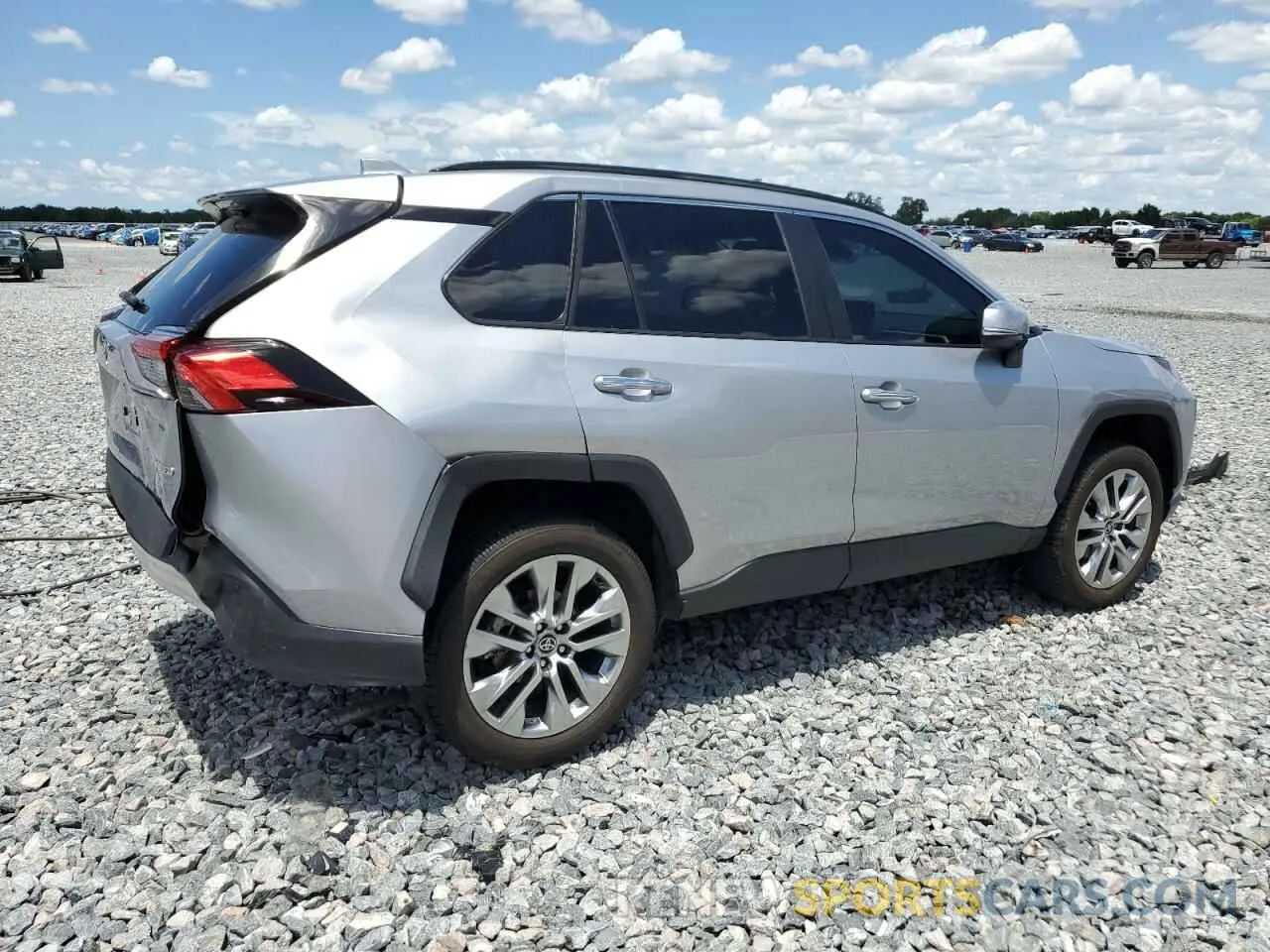 3 Фотография поврежденного автомобиля 2T3Y1RFV8PC244946 TOYOTA RAV4 2023