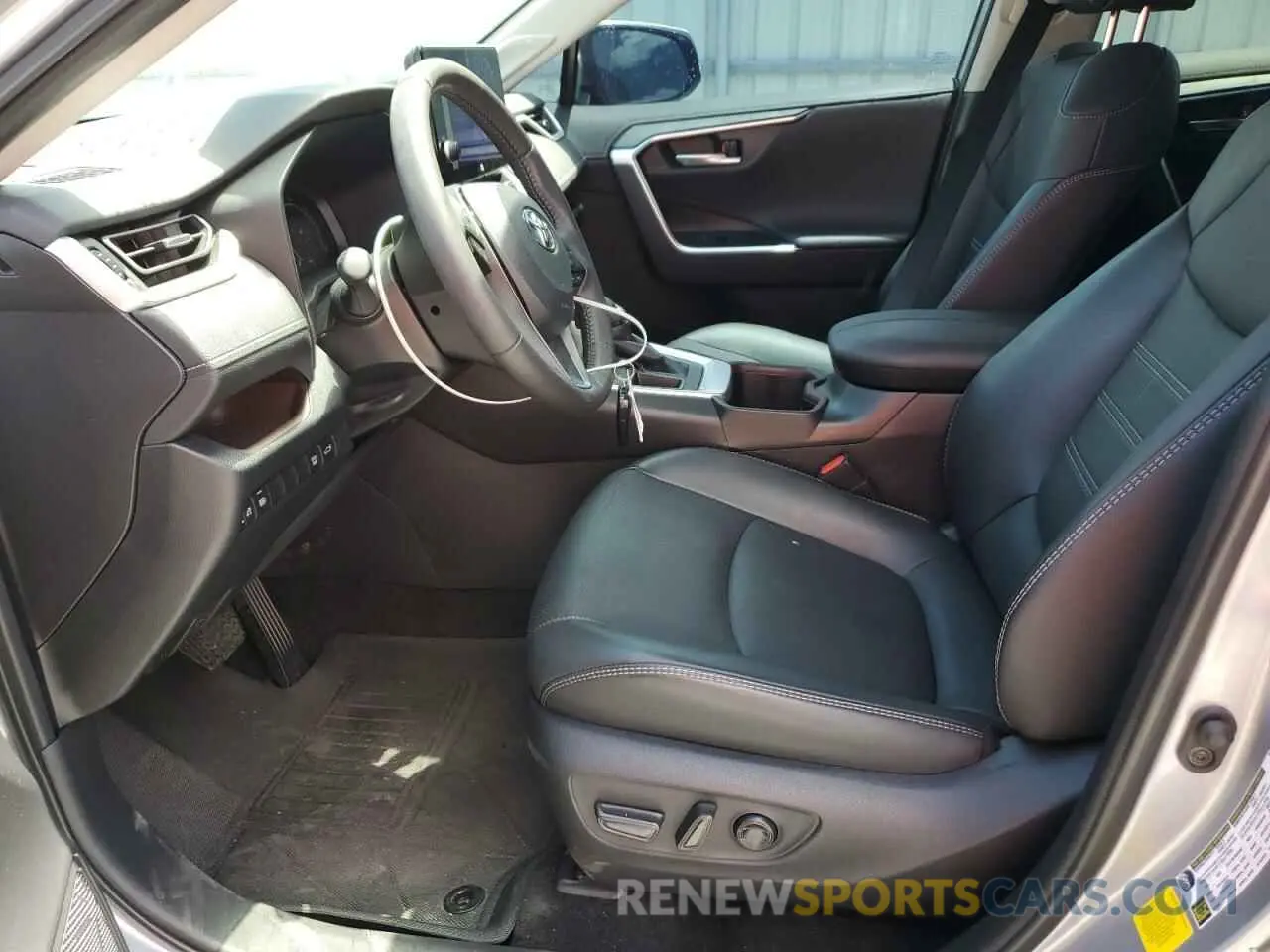 7 Фотография поврежденного автомобиля 2T3Y1RFV8PC244946 TOYOTA RAV4 2023