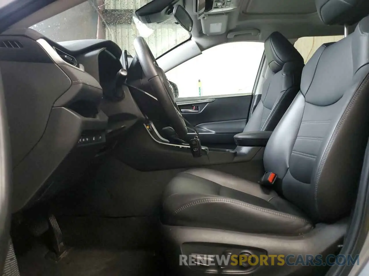 7 Фотография поврежденного автомобиля 4T3B6RFV2PU121388 TOYOTA RAV4 2023