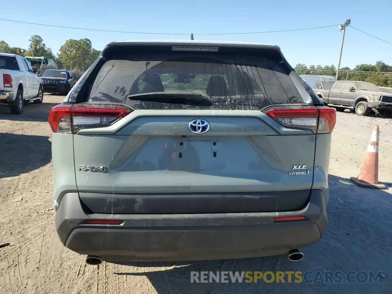 6 Photograph of a damaged car 4T3B6RFV4PU116726 TOYOTA RAV4 2023