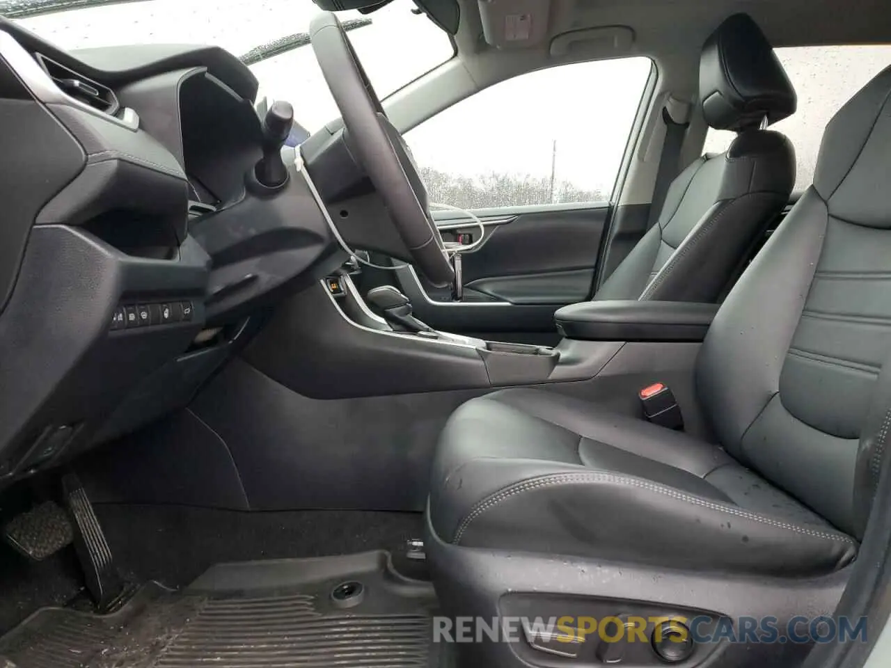 7 Фотография поврежденного автомобиля 4T3B6RFV4PU117620 TOYOTA RAV4 2023